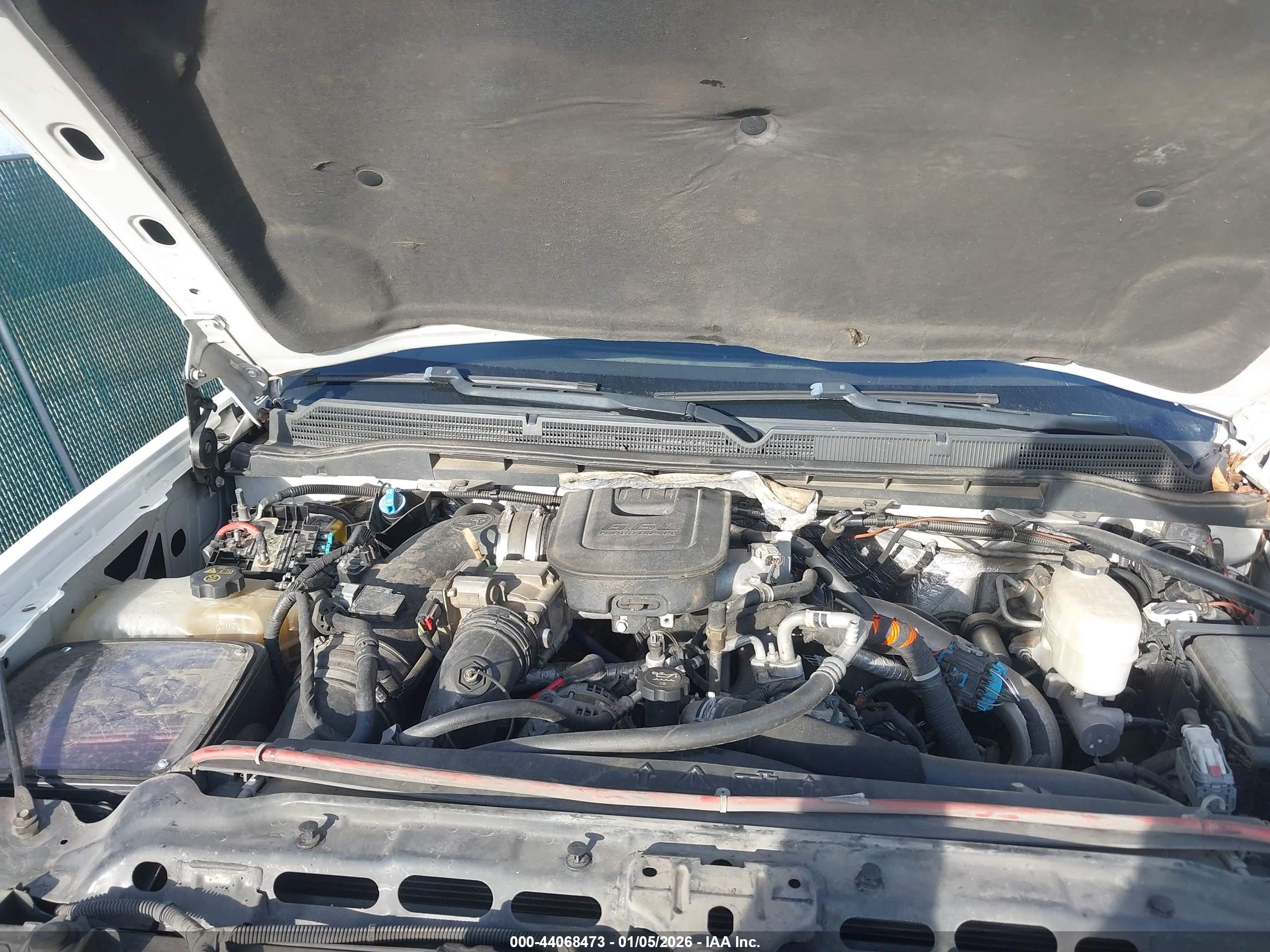 GMC SIERRA image 10