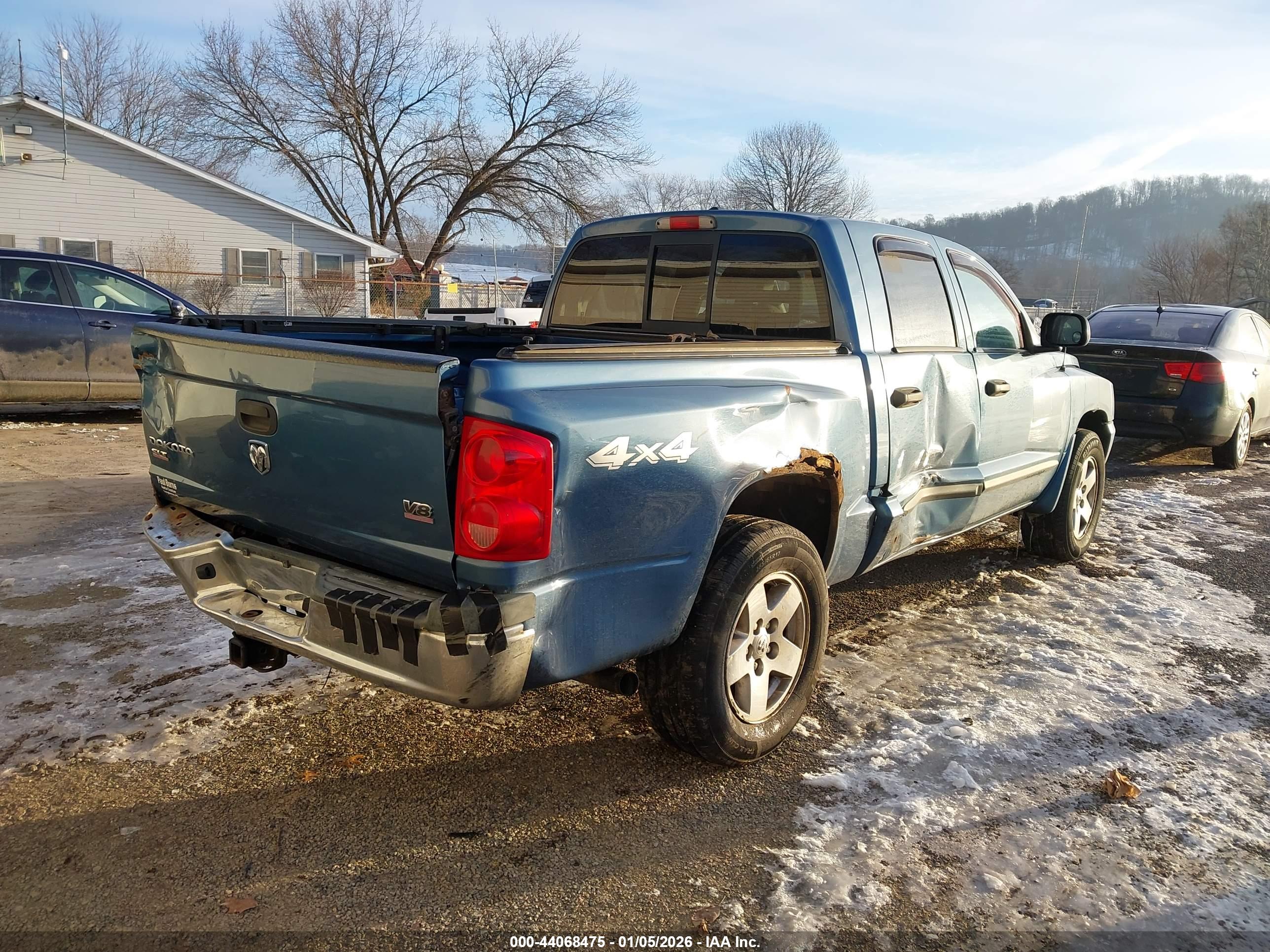 DODGE DAKOTA image 4