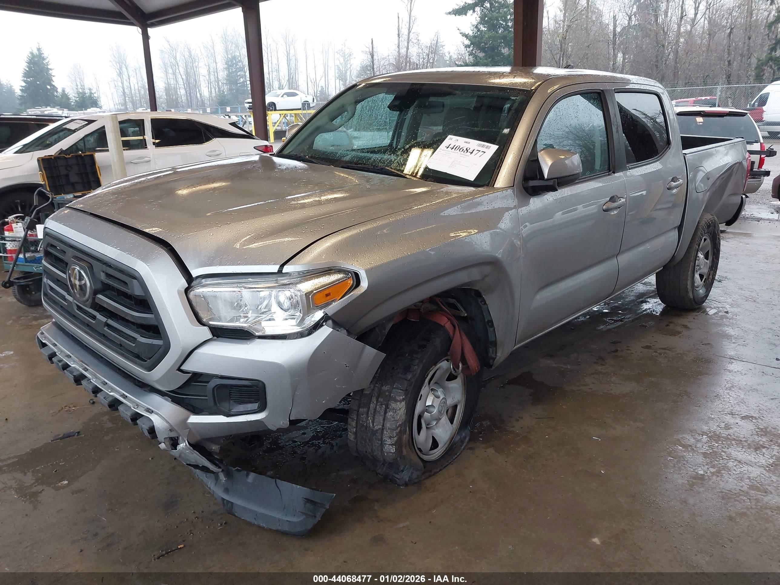 TOYOTA TACOMA image 2