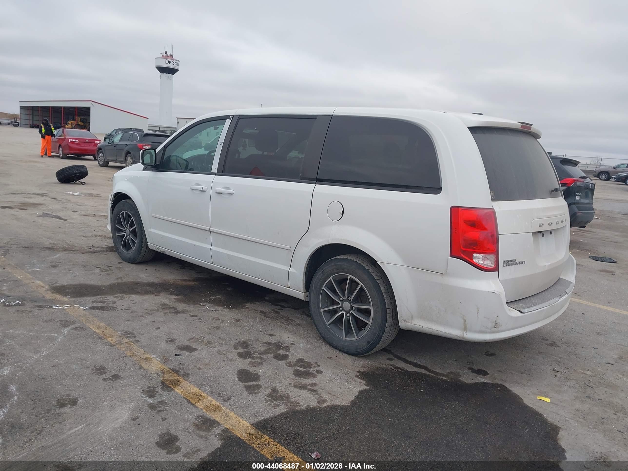 DODGE GRAND image 3