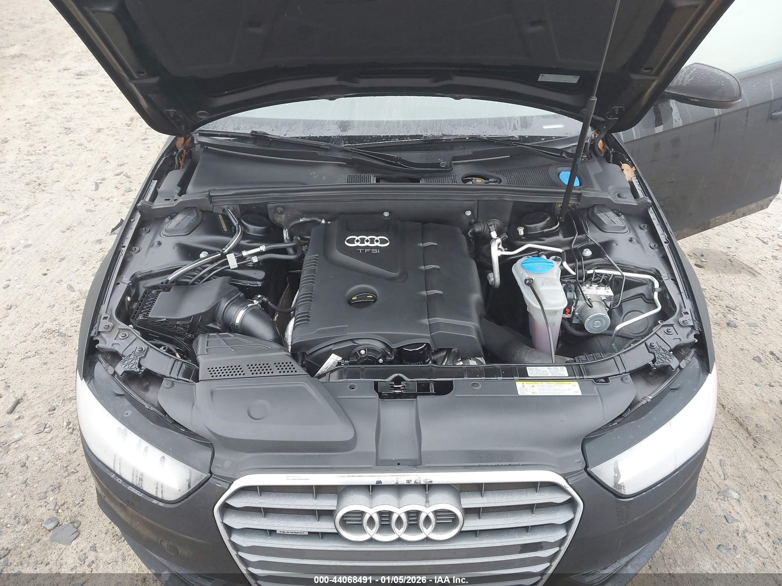 AUDI A4 image 10