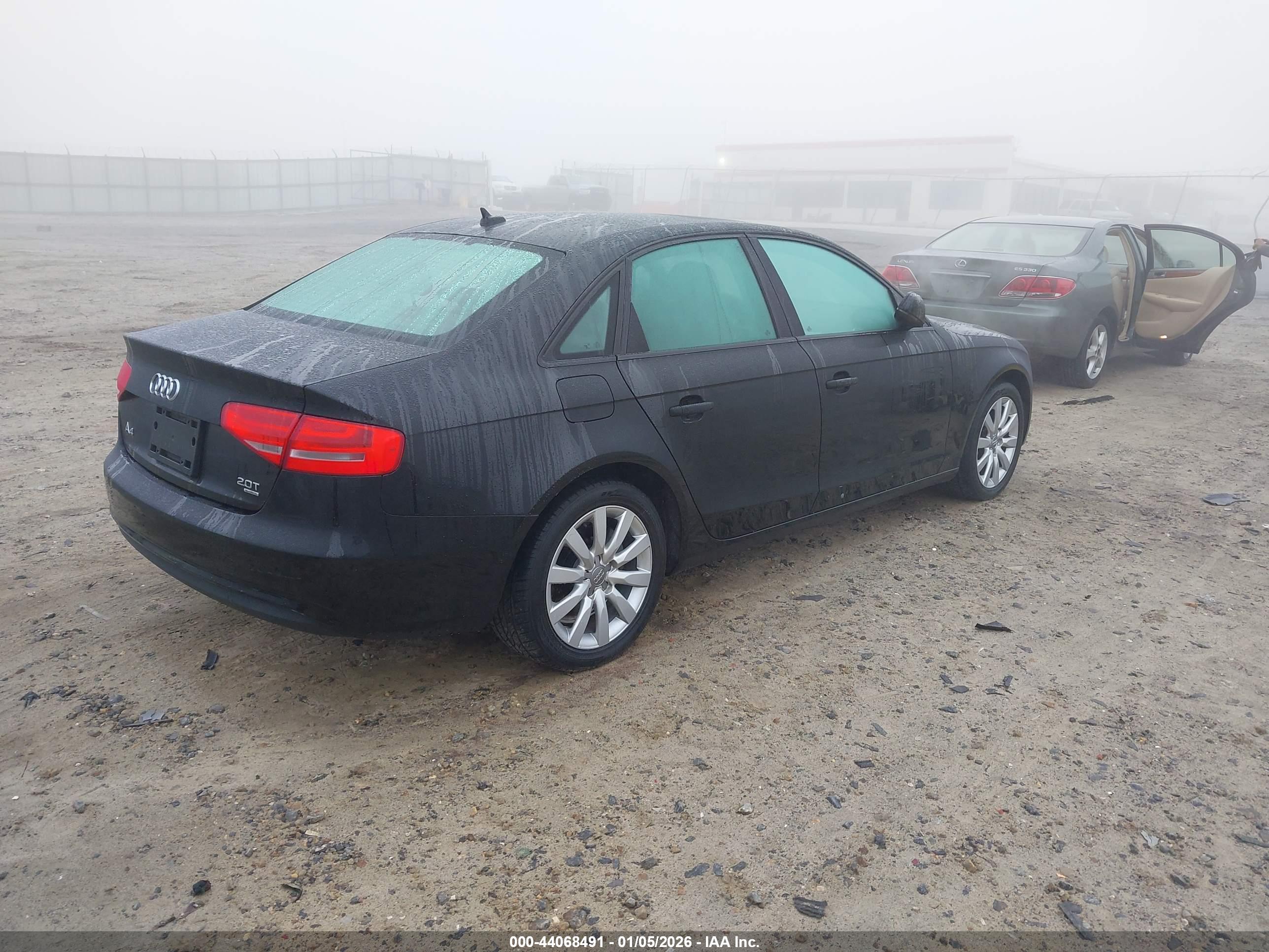 AUDI A4 image 4