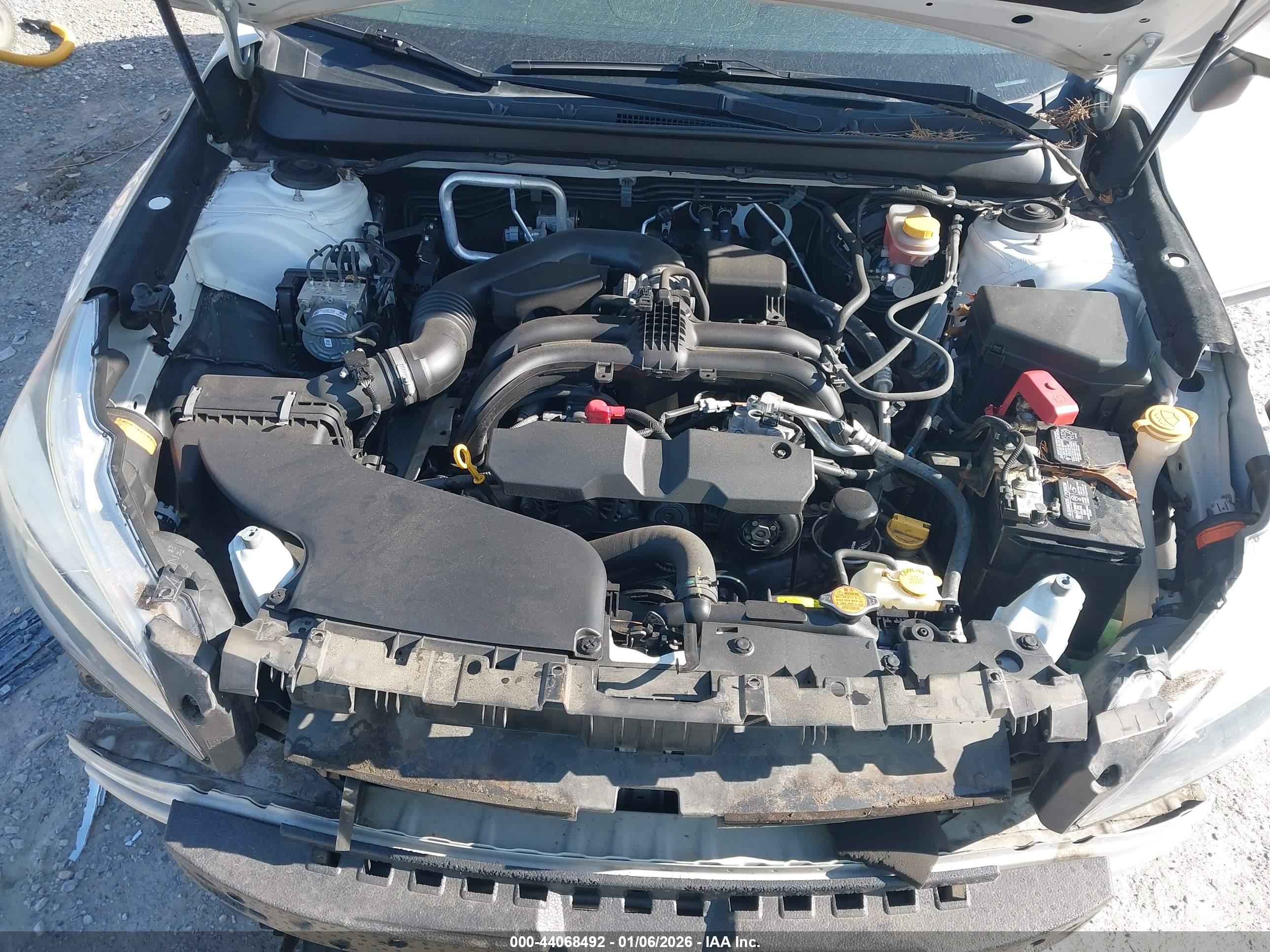 SUBARU OUTBACK image 10