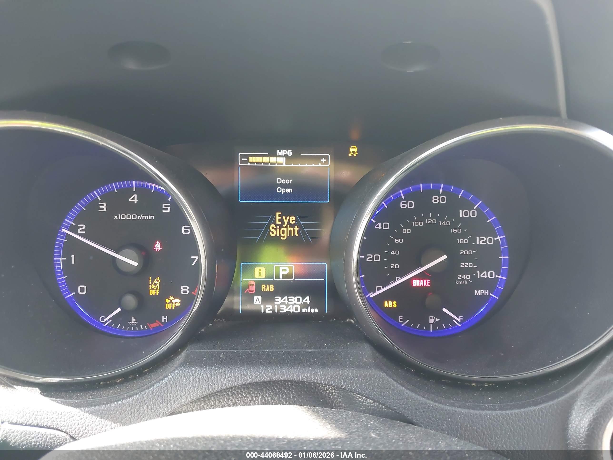 SUBARU OUTBACK image 7