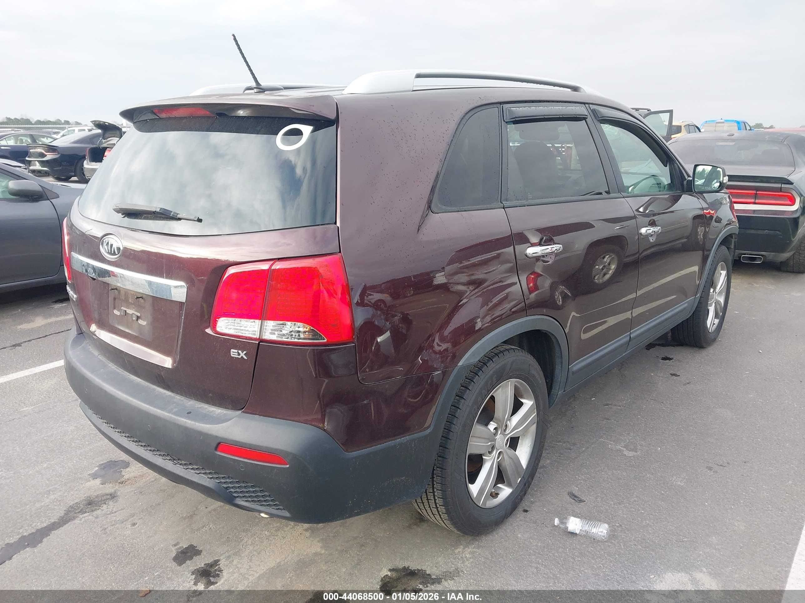 KIA SORENTO image 4
