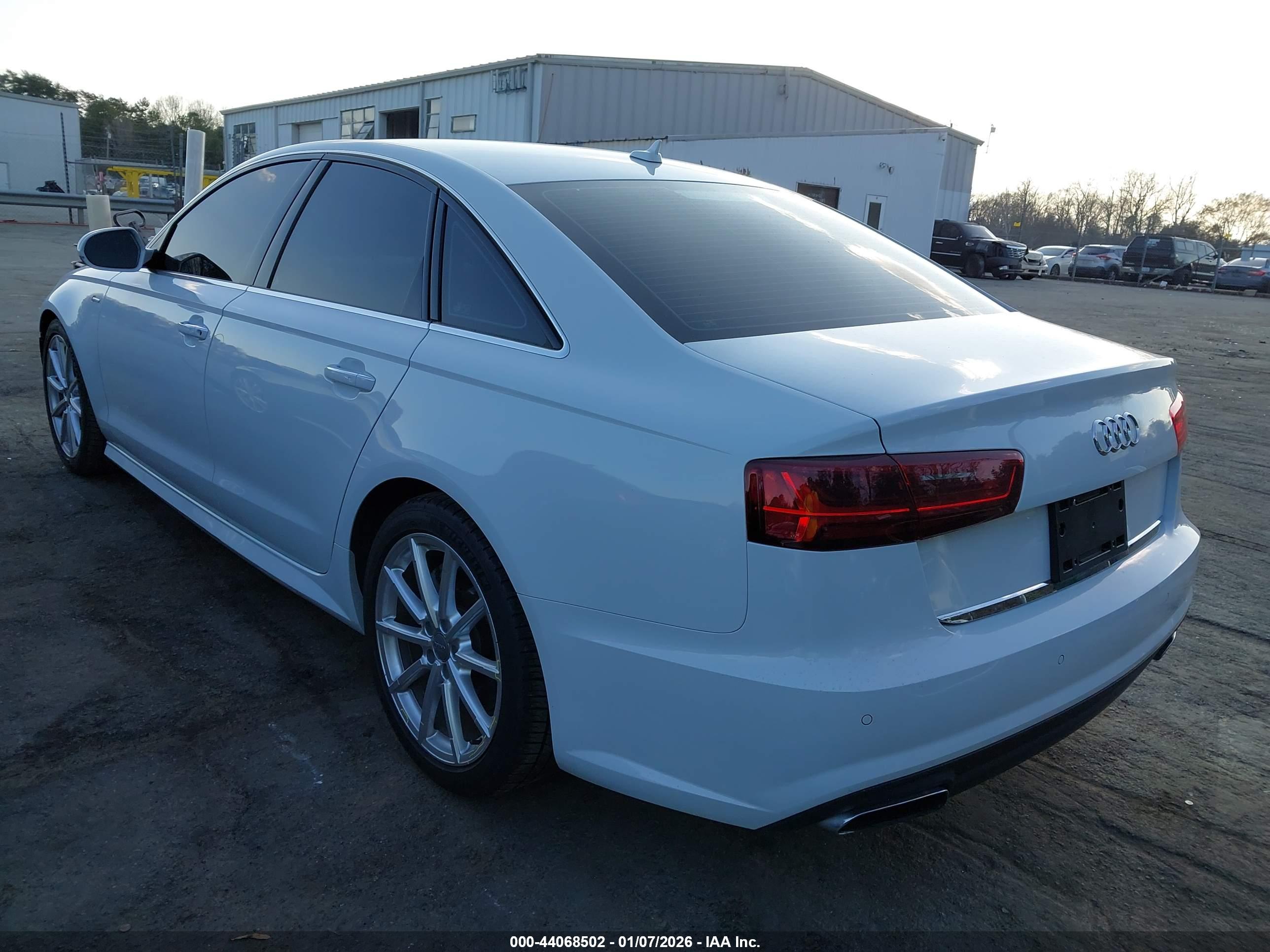 AUDI A6 image 3