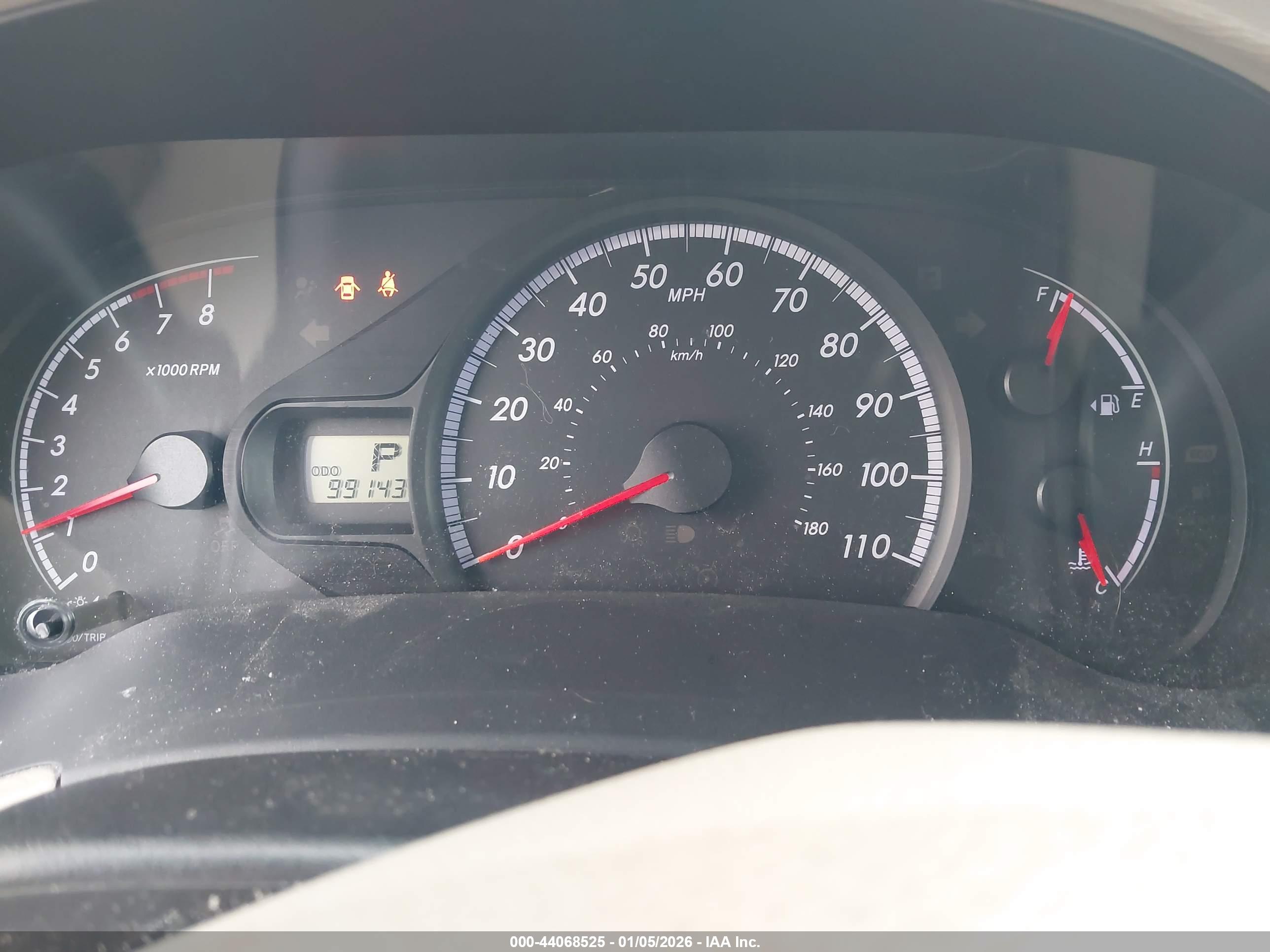 TOYOTA SIENNA image 7