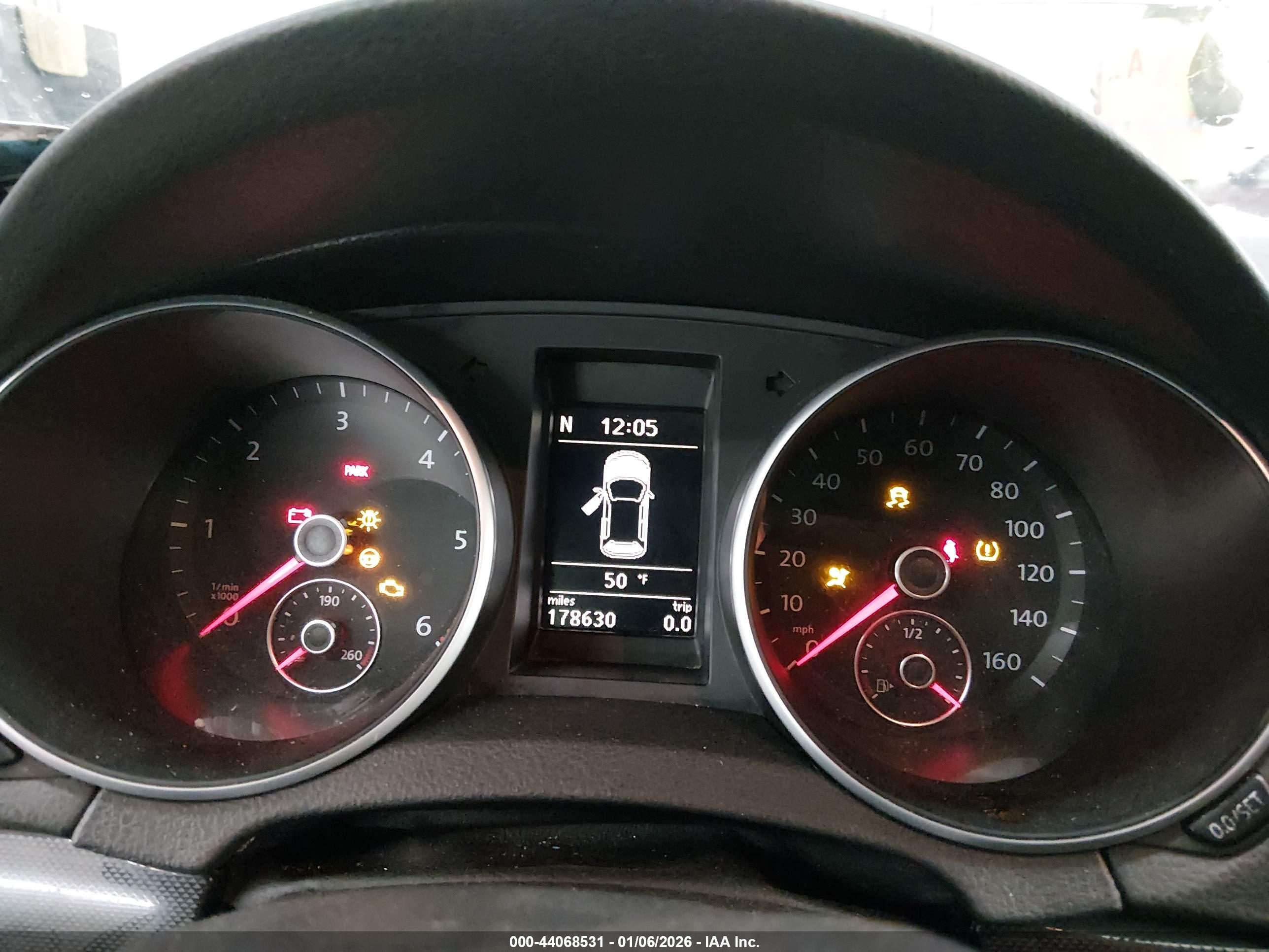 VOLKSWAGEN JETTA image 7