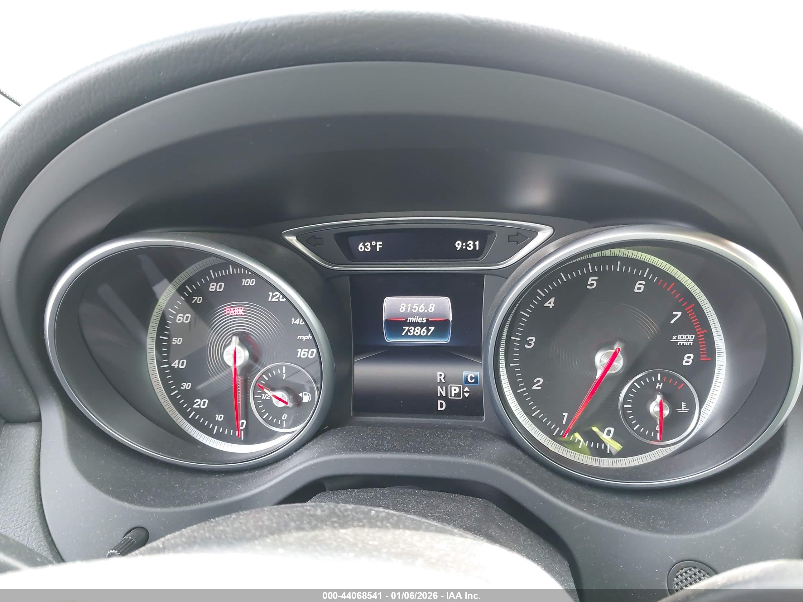 MERCEDES-BENZ GLA image 7