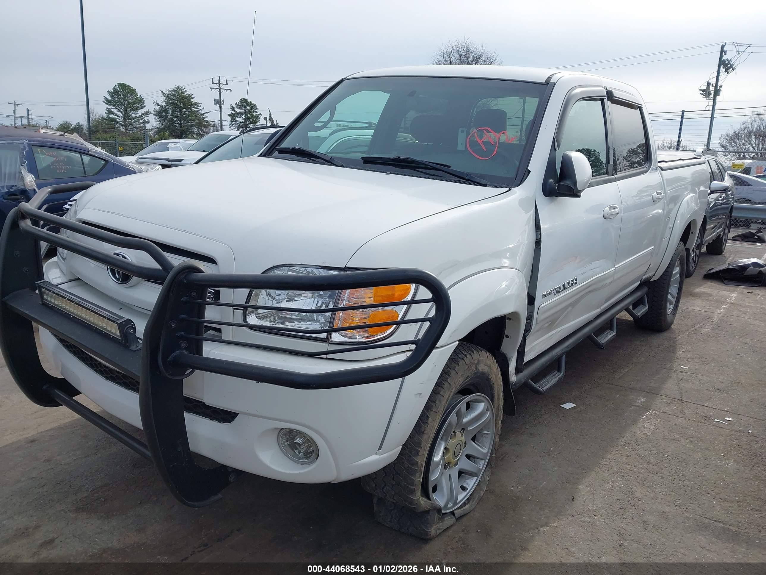 TOYOTA TUNDRA image 2