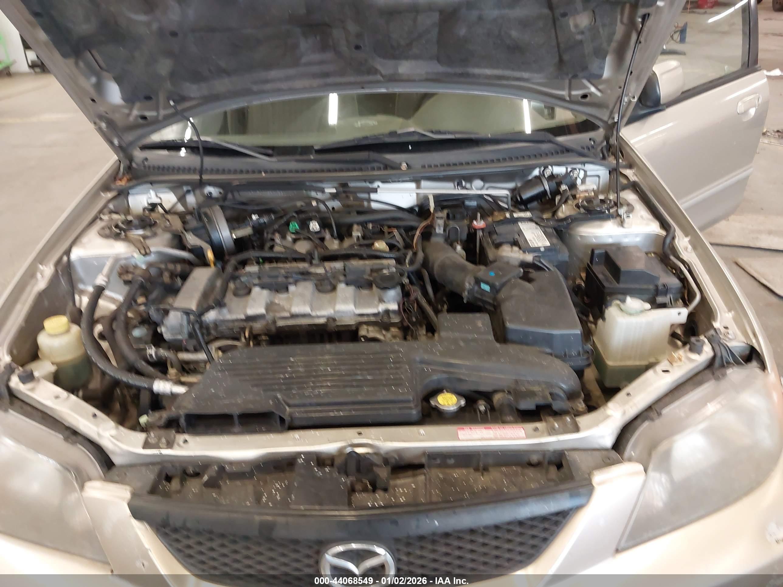 MAZDA PROTEGE image 10