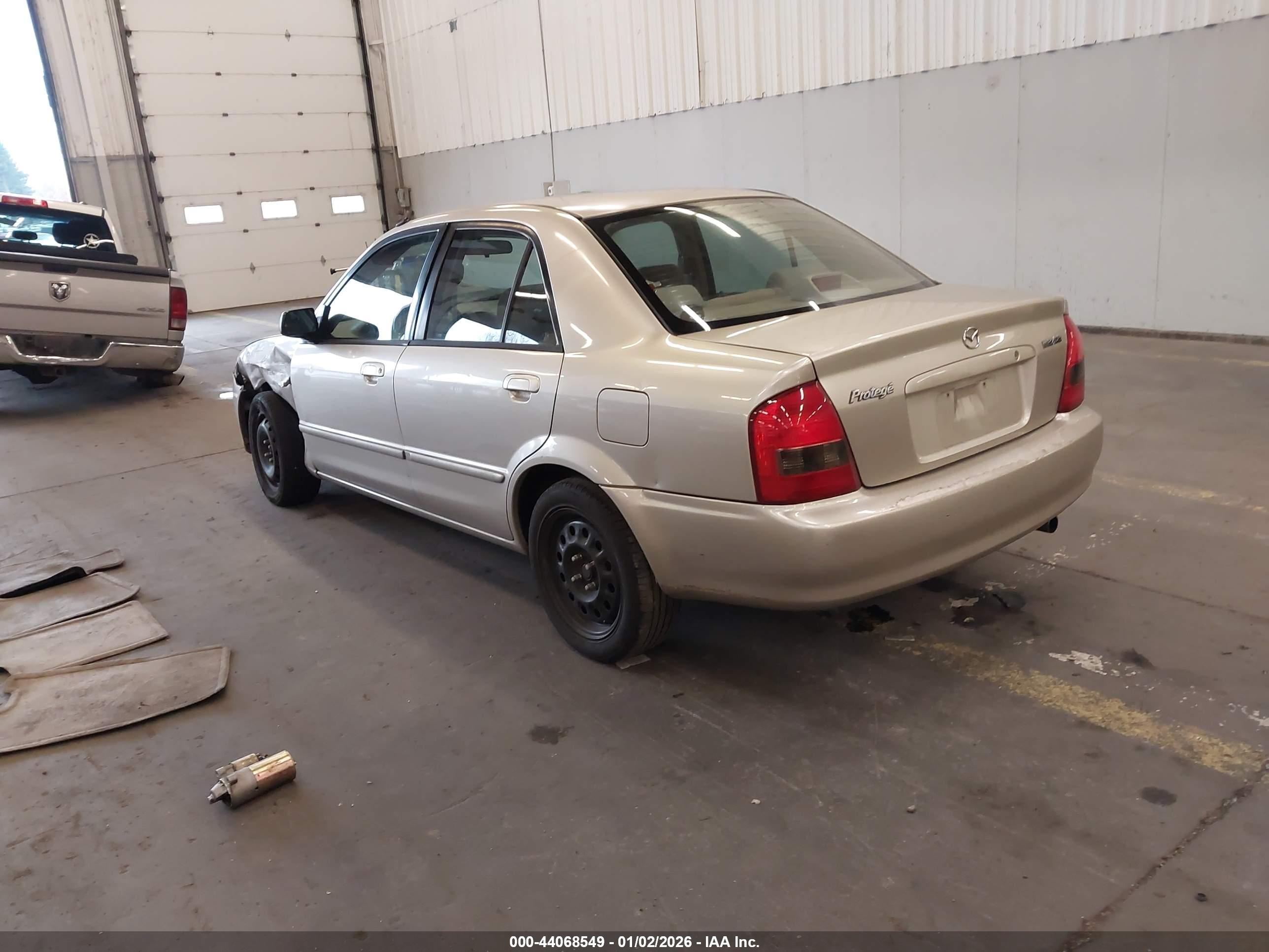 MAZDA PROTEGE image 3