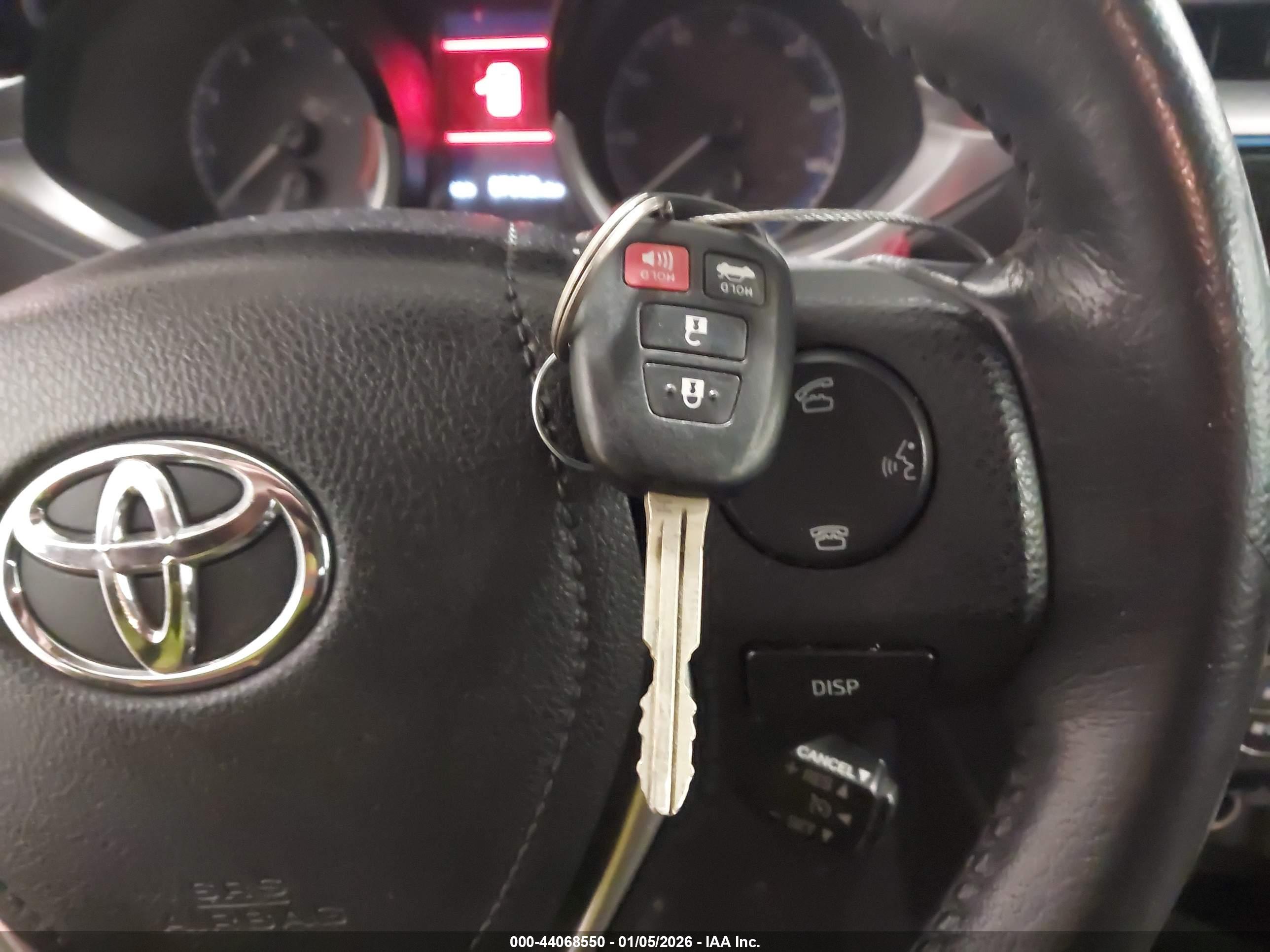 TOYOTA COROLLA image 11