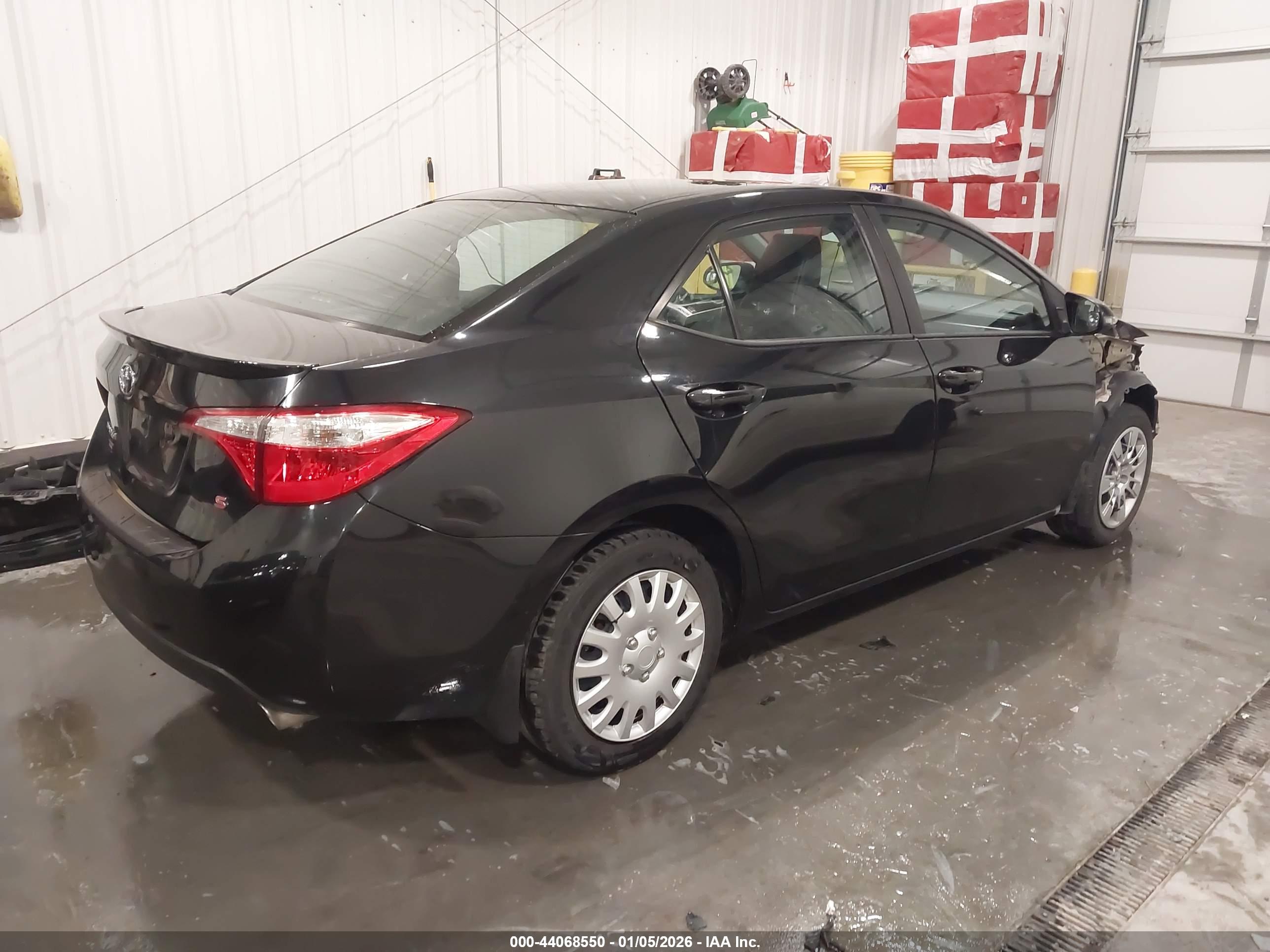 TOYOTA COROLLA image 4