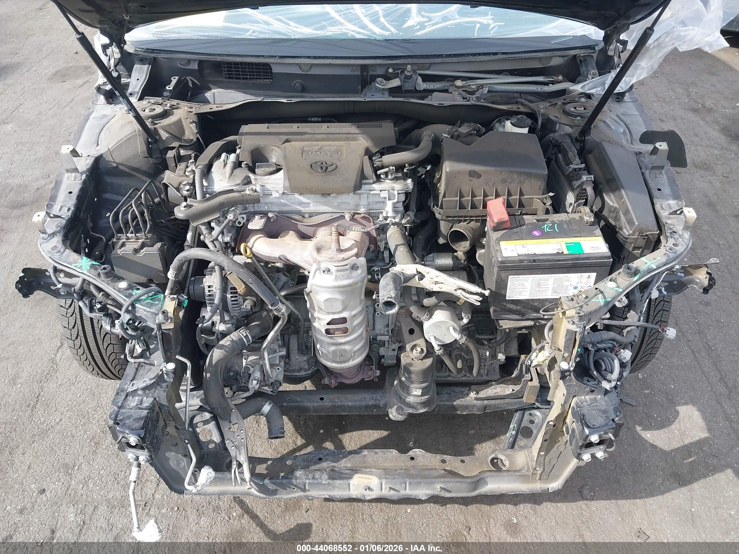 TOYOTA CAMRY image 10