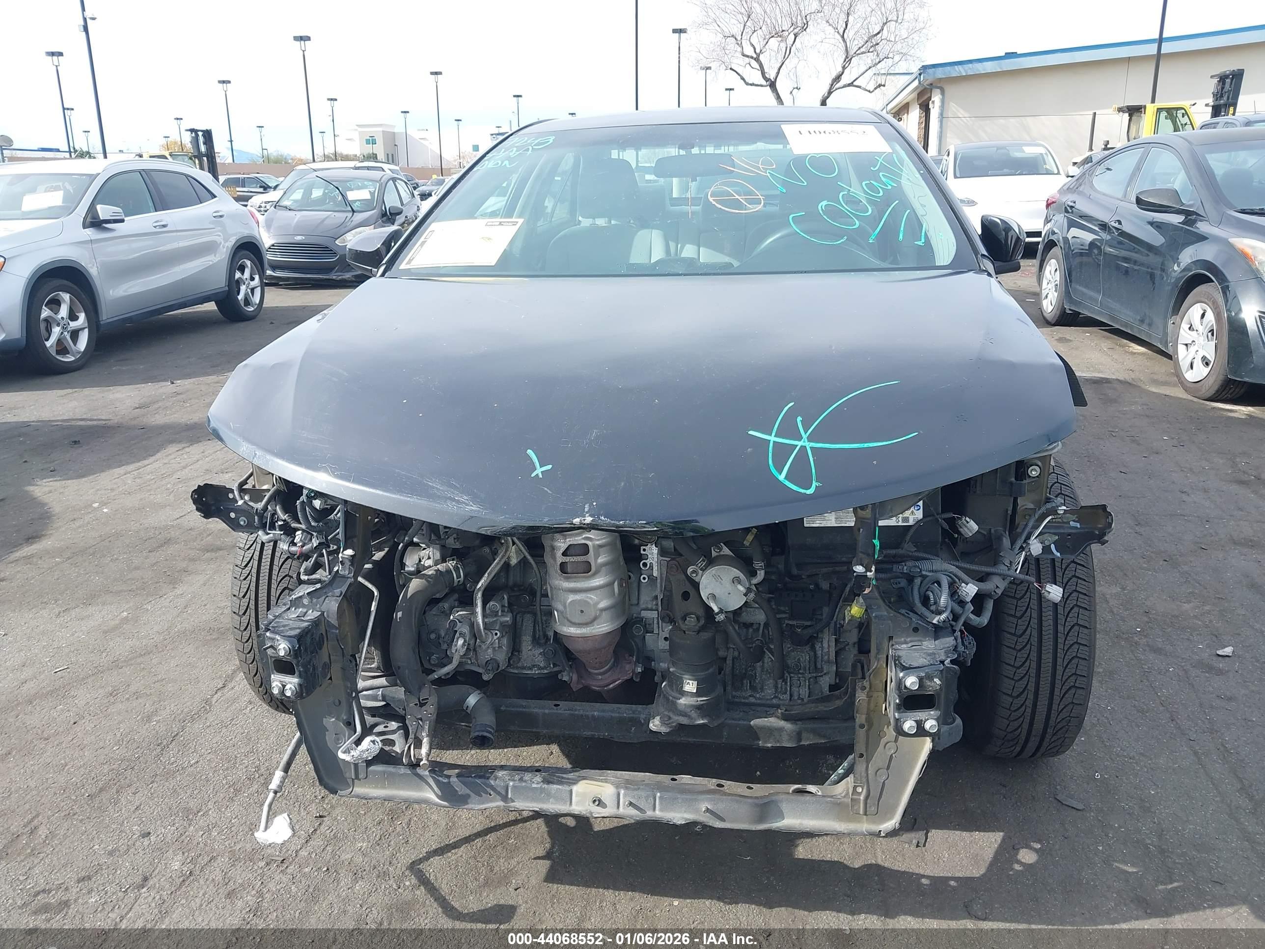 TOYOTA CAMRY image 6