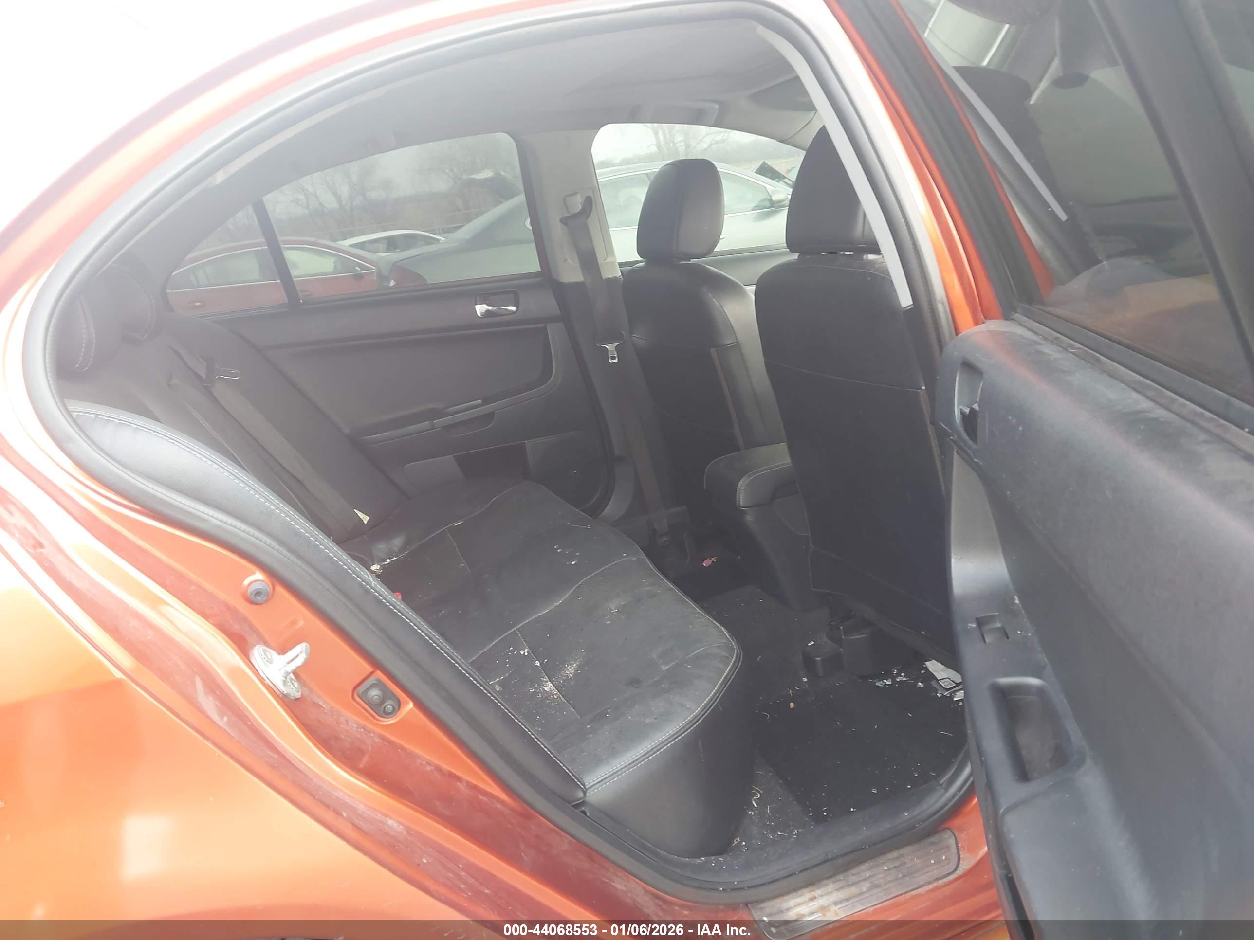 MITSUBISHI LANCER image 8