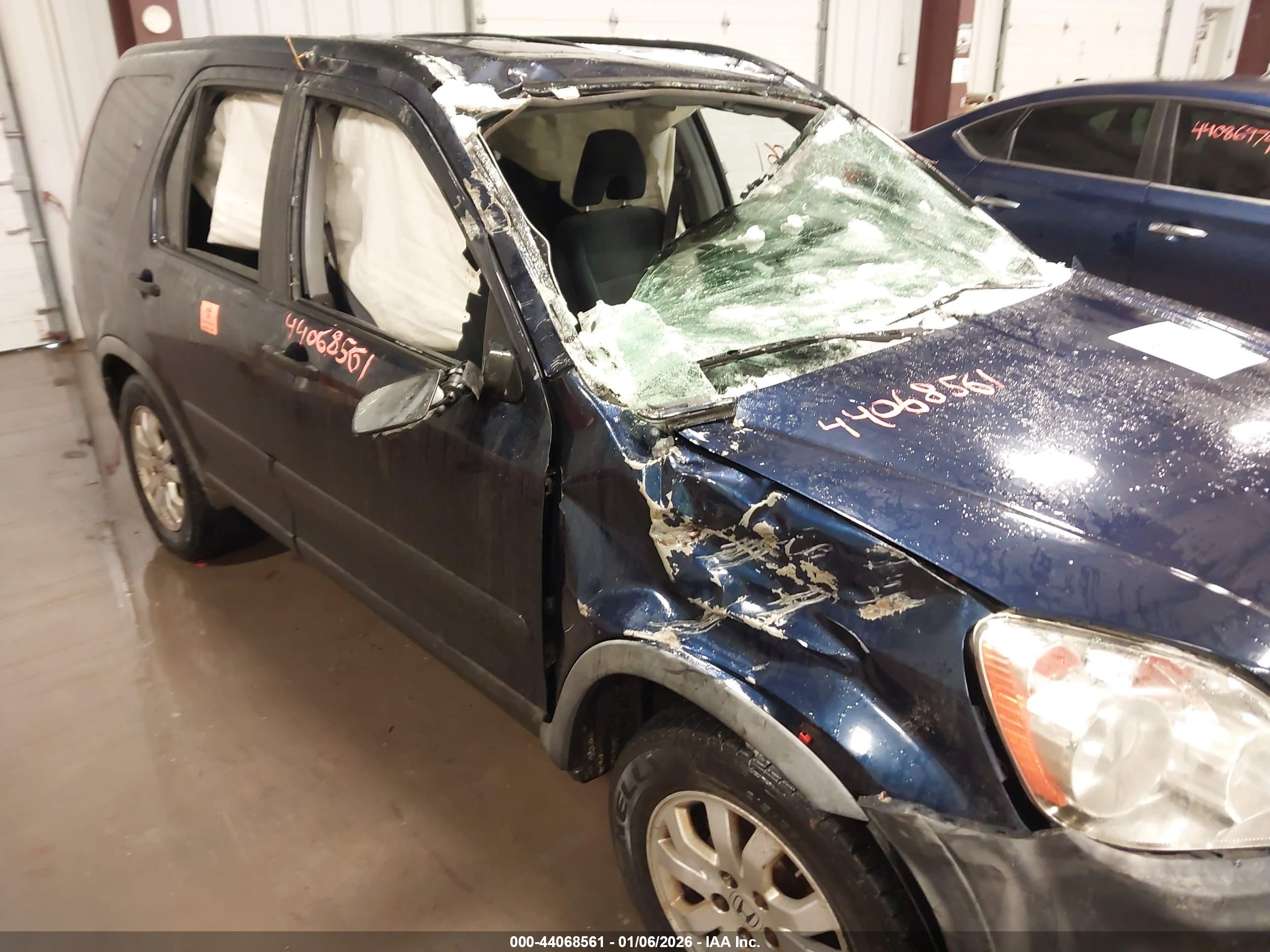 HONDA CR-V image 6