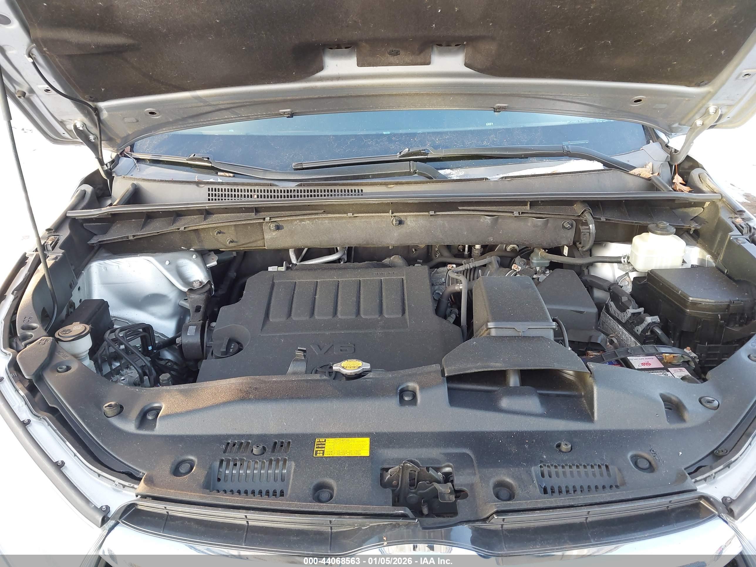 TOYOTA HIGHLANDER image 10