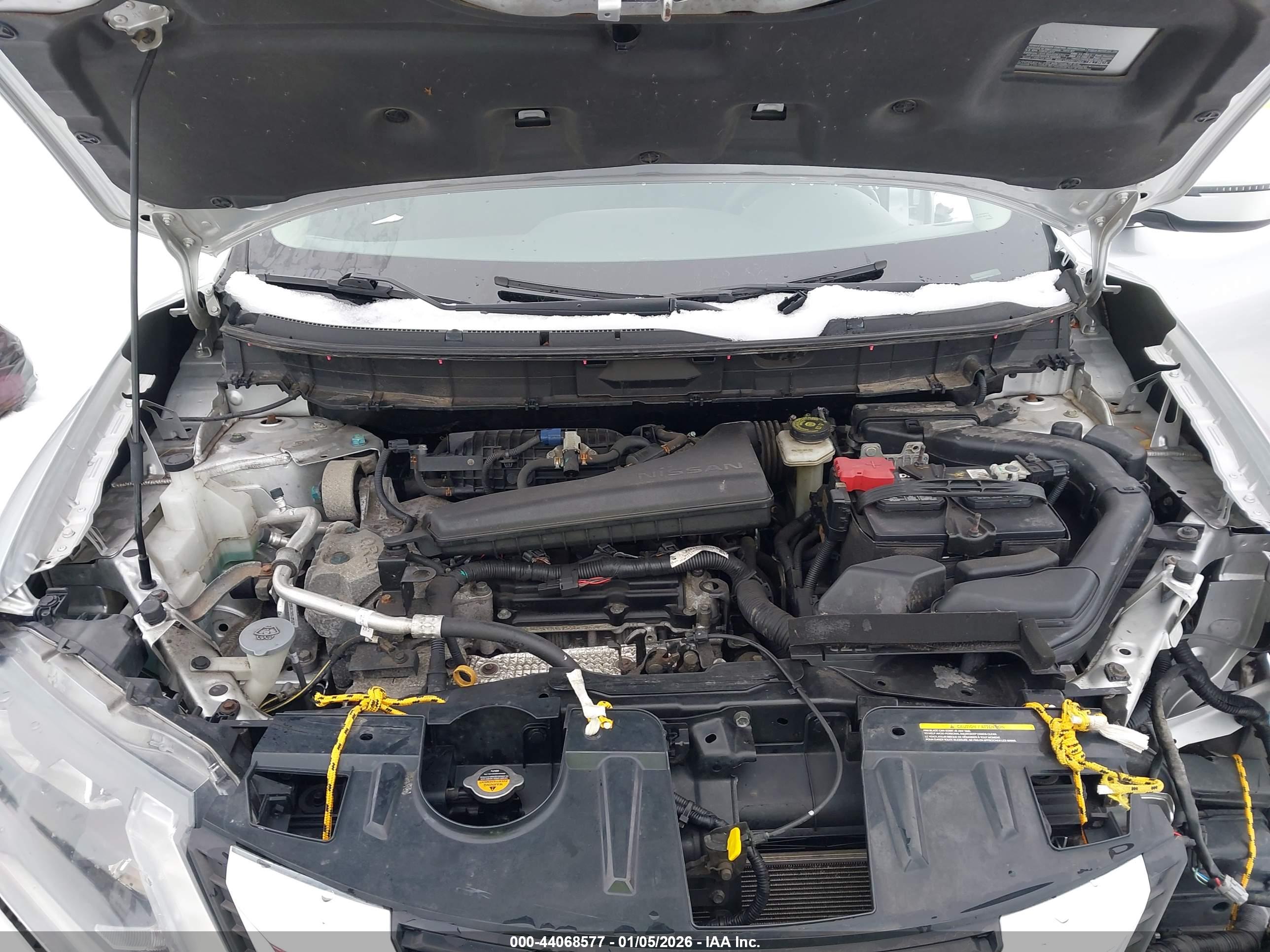 NISSAN ROGUE image 10