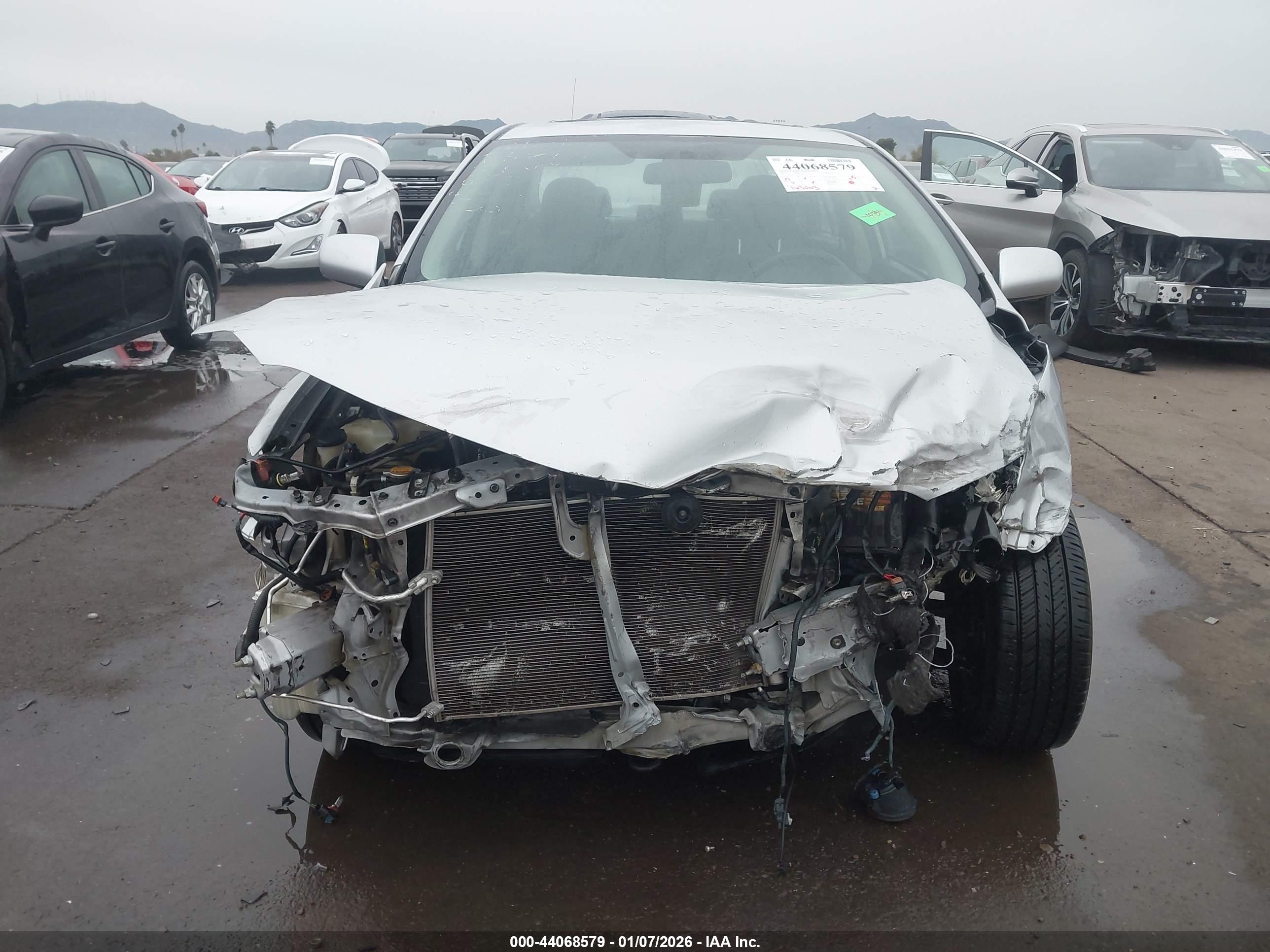 TOYOTA COROLLA image 6