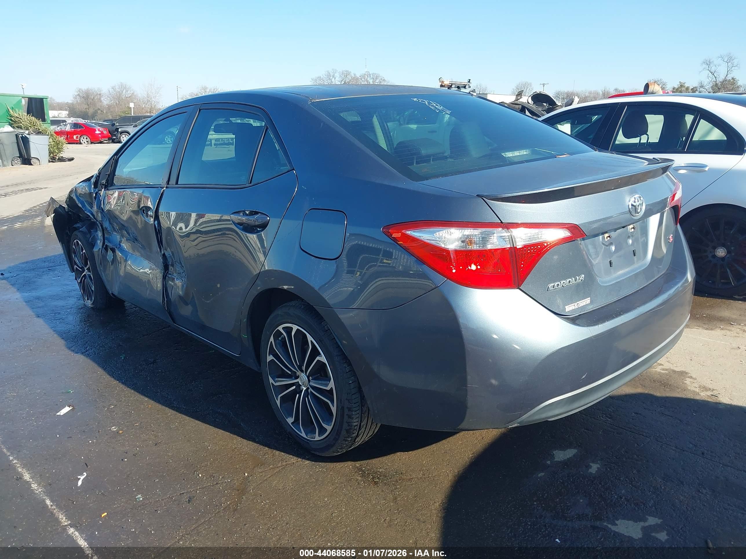 TOYOTA COROLLA image 3