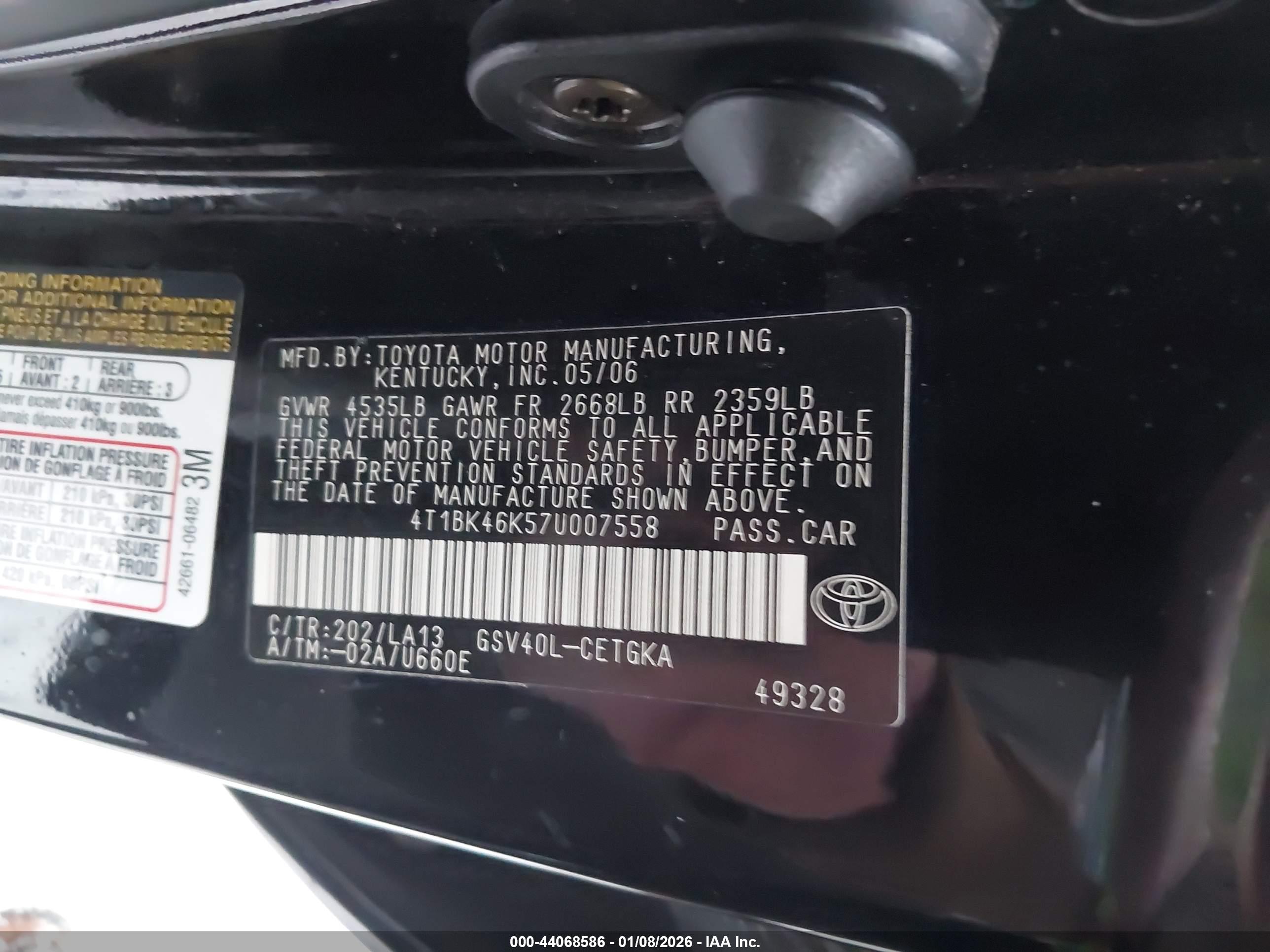 TOYOTA CAMRY image 9