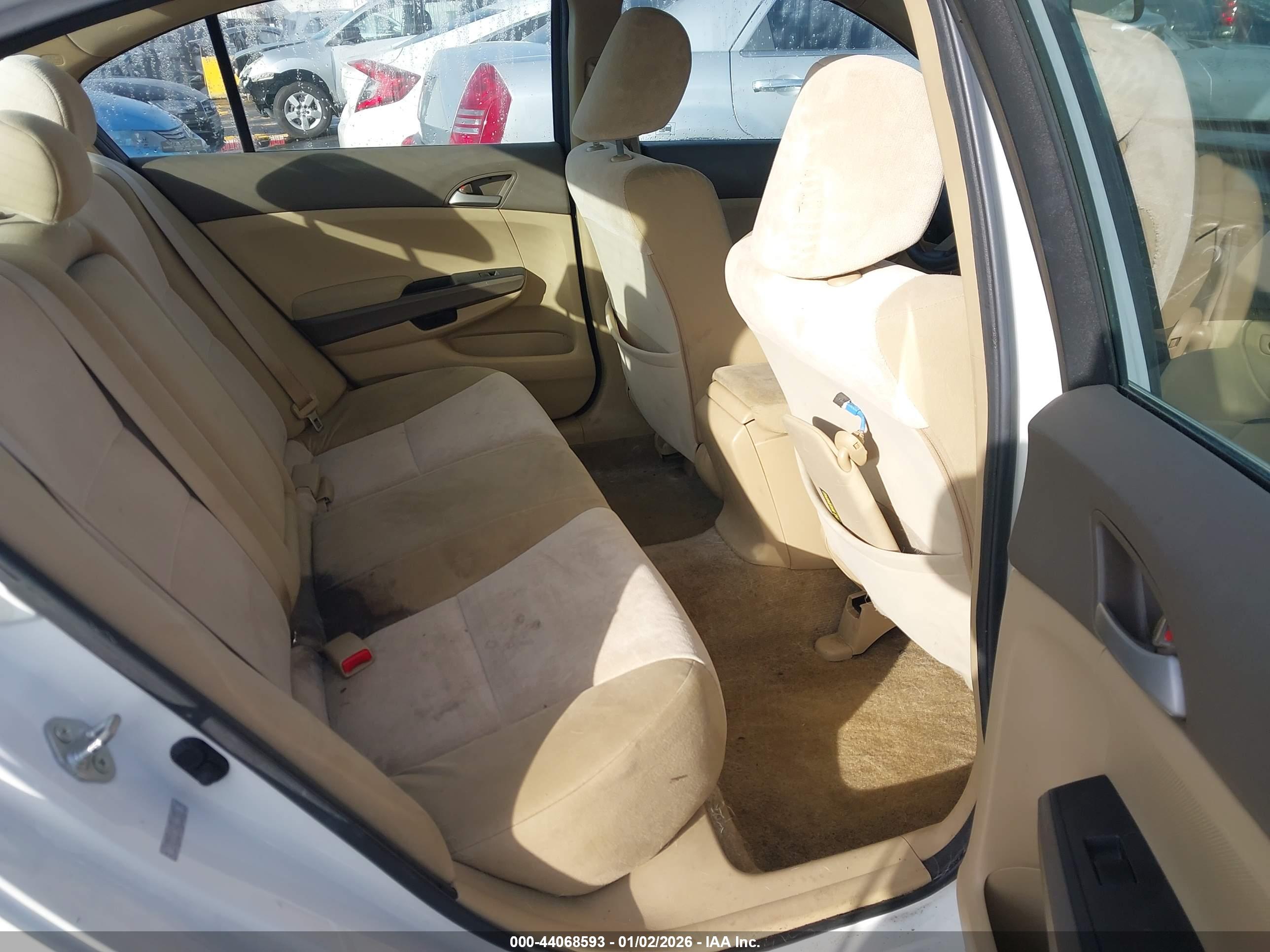 HONDA ACCORD image 8
