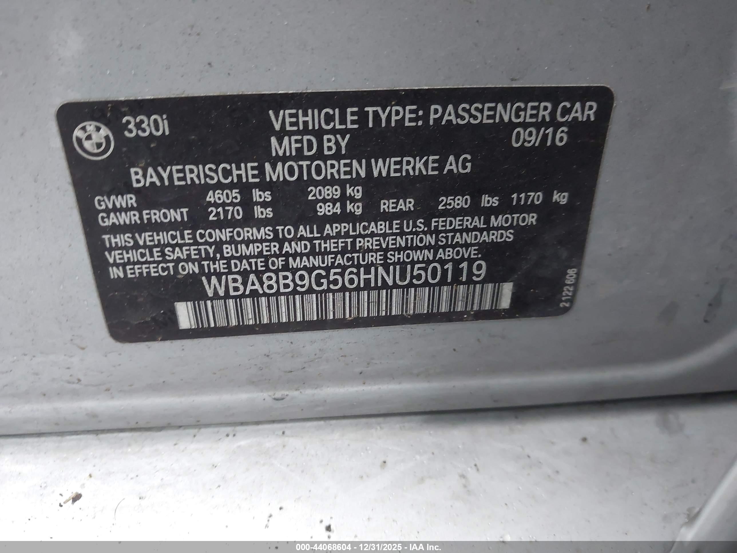 BMW 330I image 9