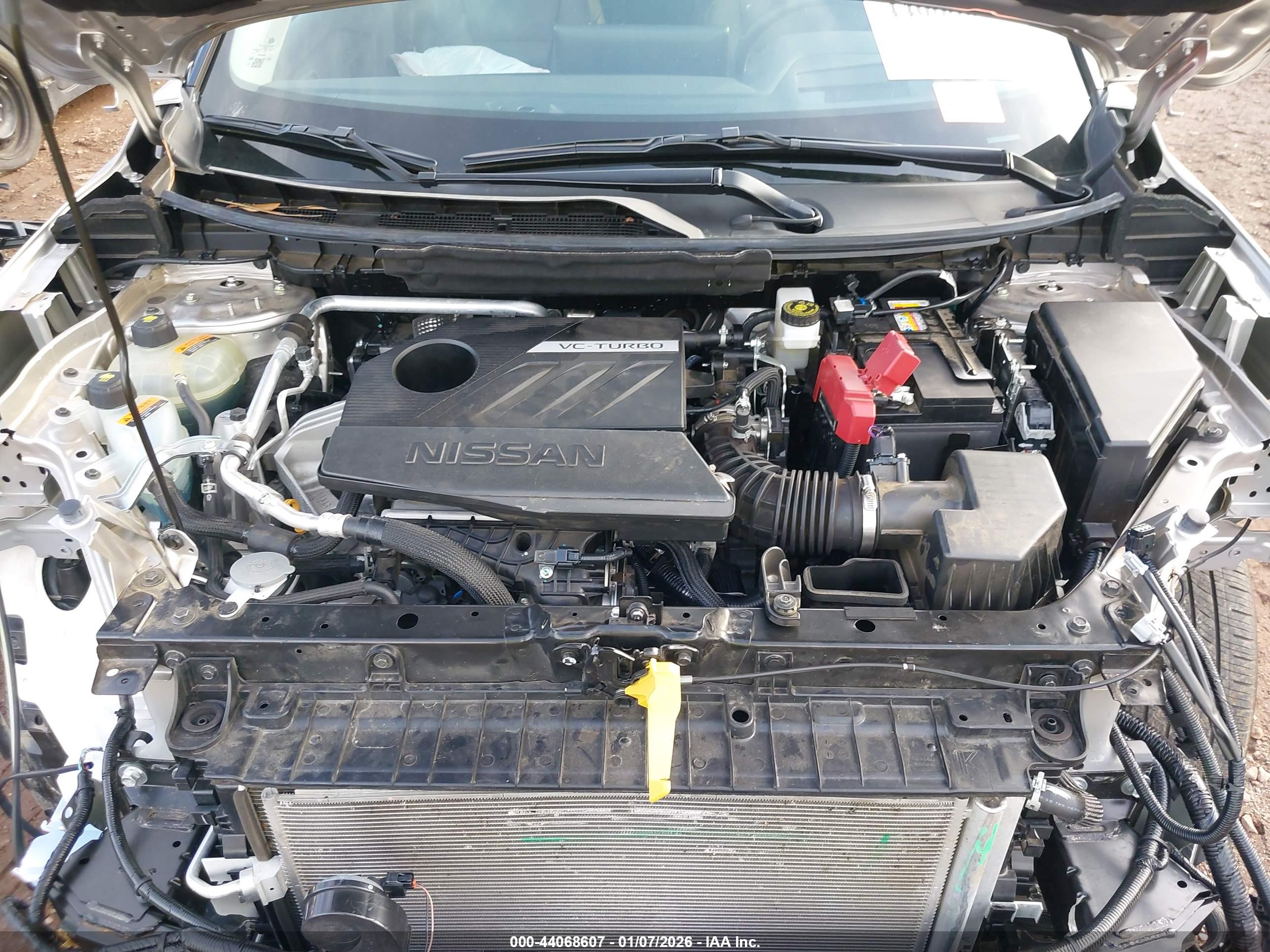 NISSAN ROGUE image 10