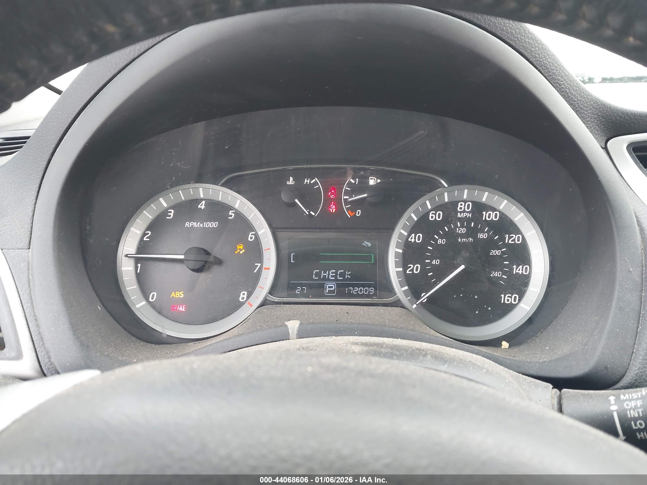 NISSAN SENTRA image 7
