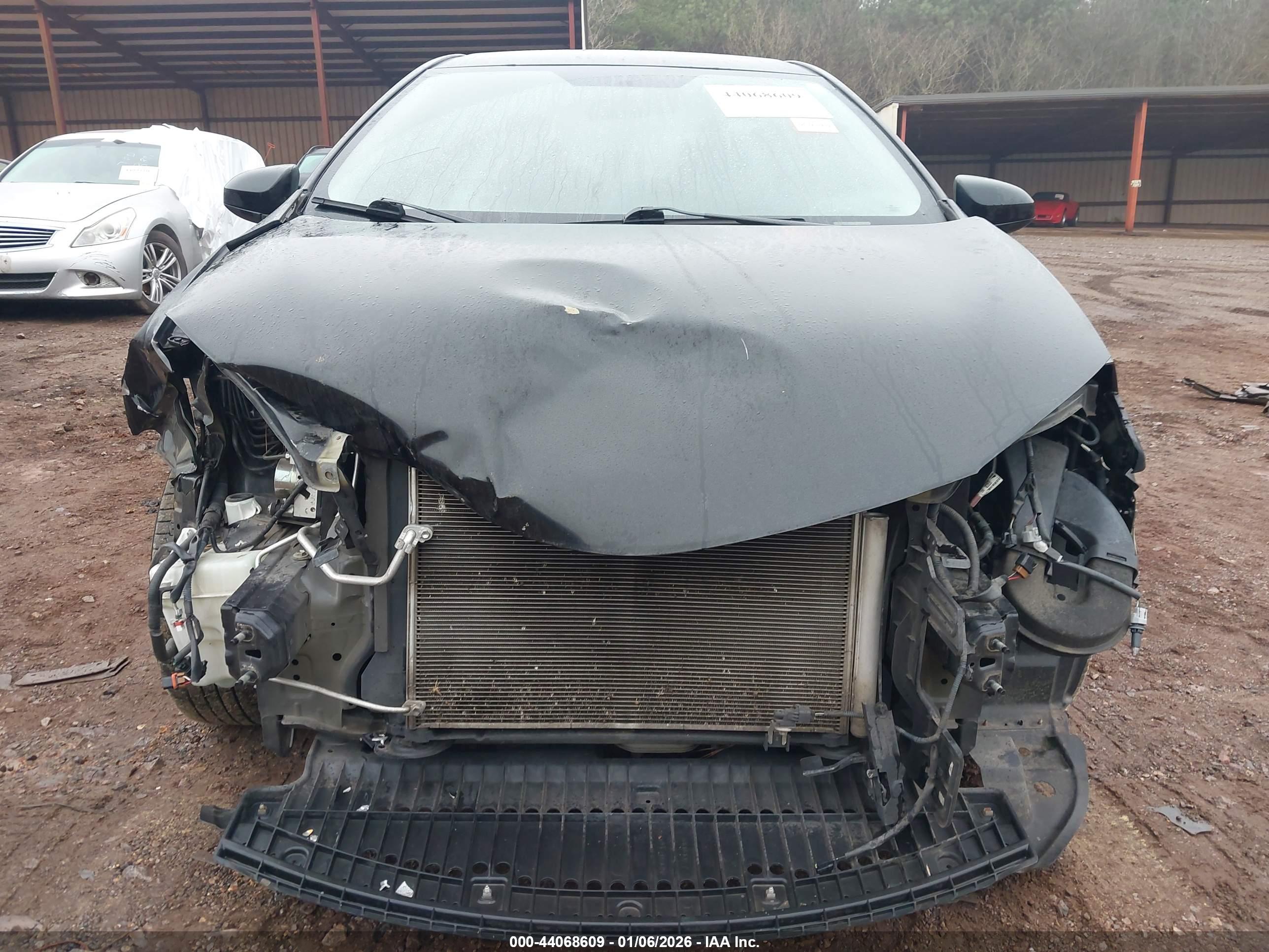 TOYOTA COROLLA image 6