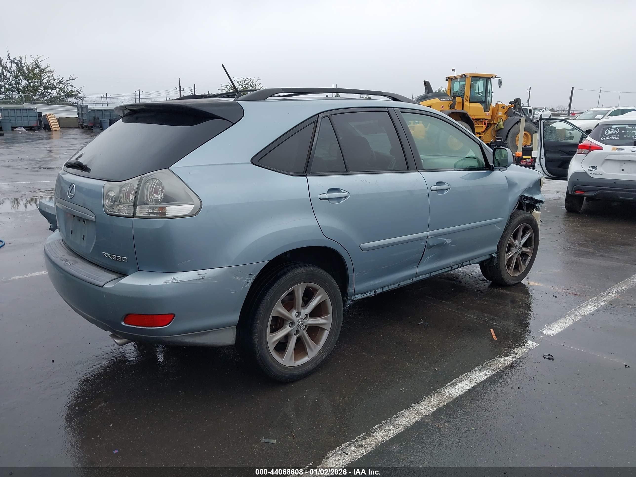 LEXUS RX image 4