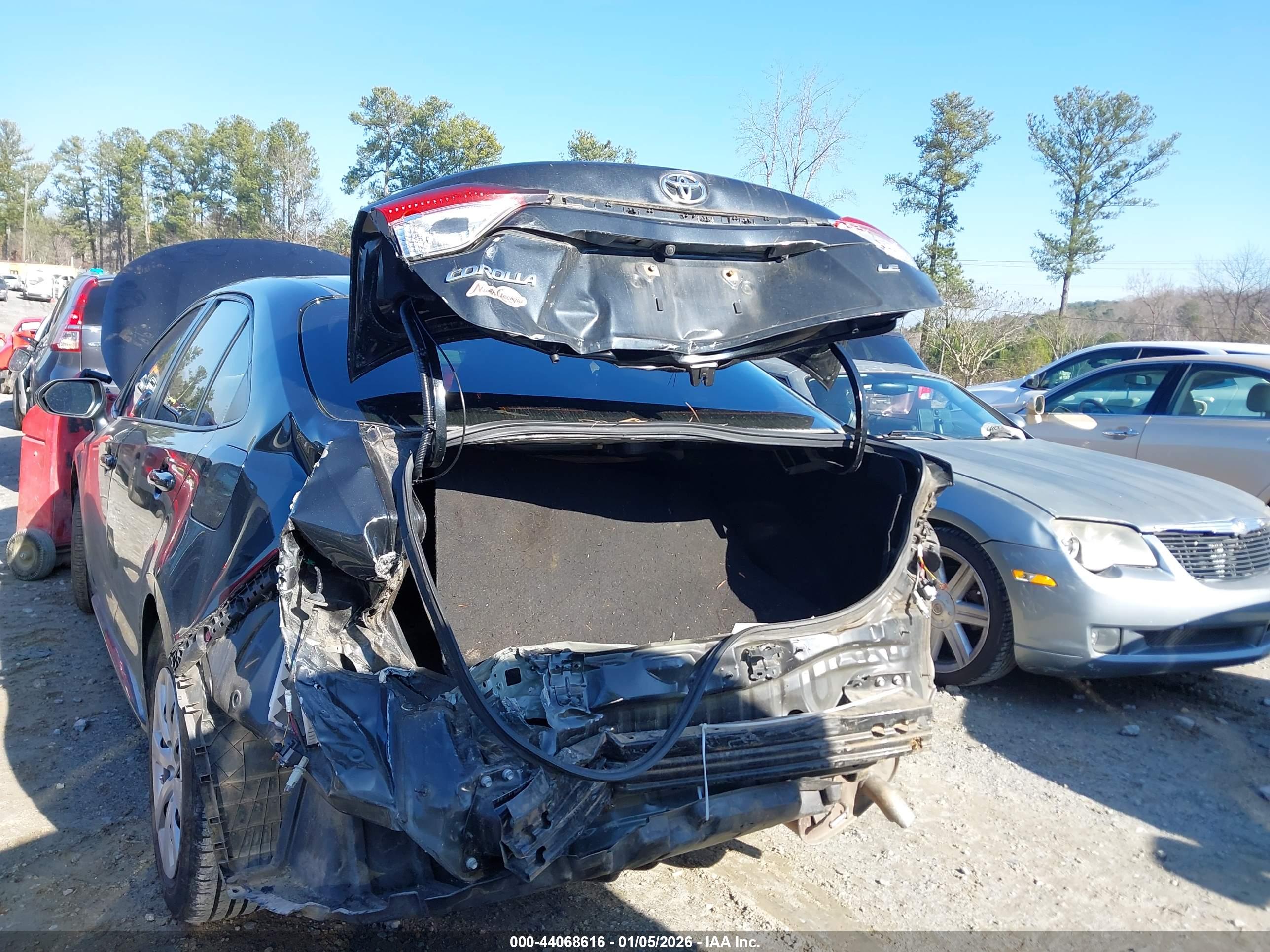 TOYOTA COROLLA image 6