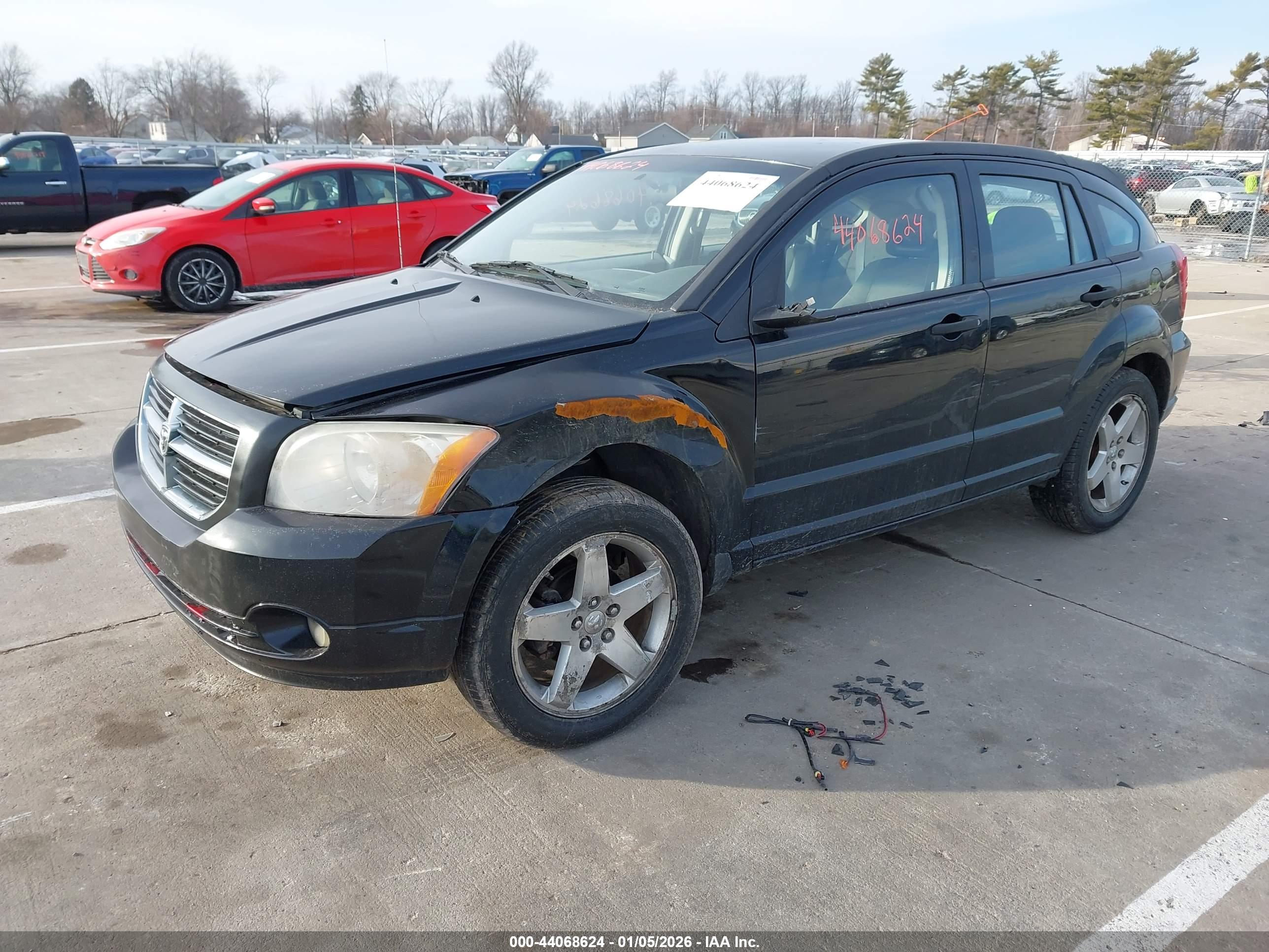 DODGE CALIBER image 2