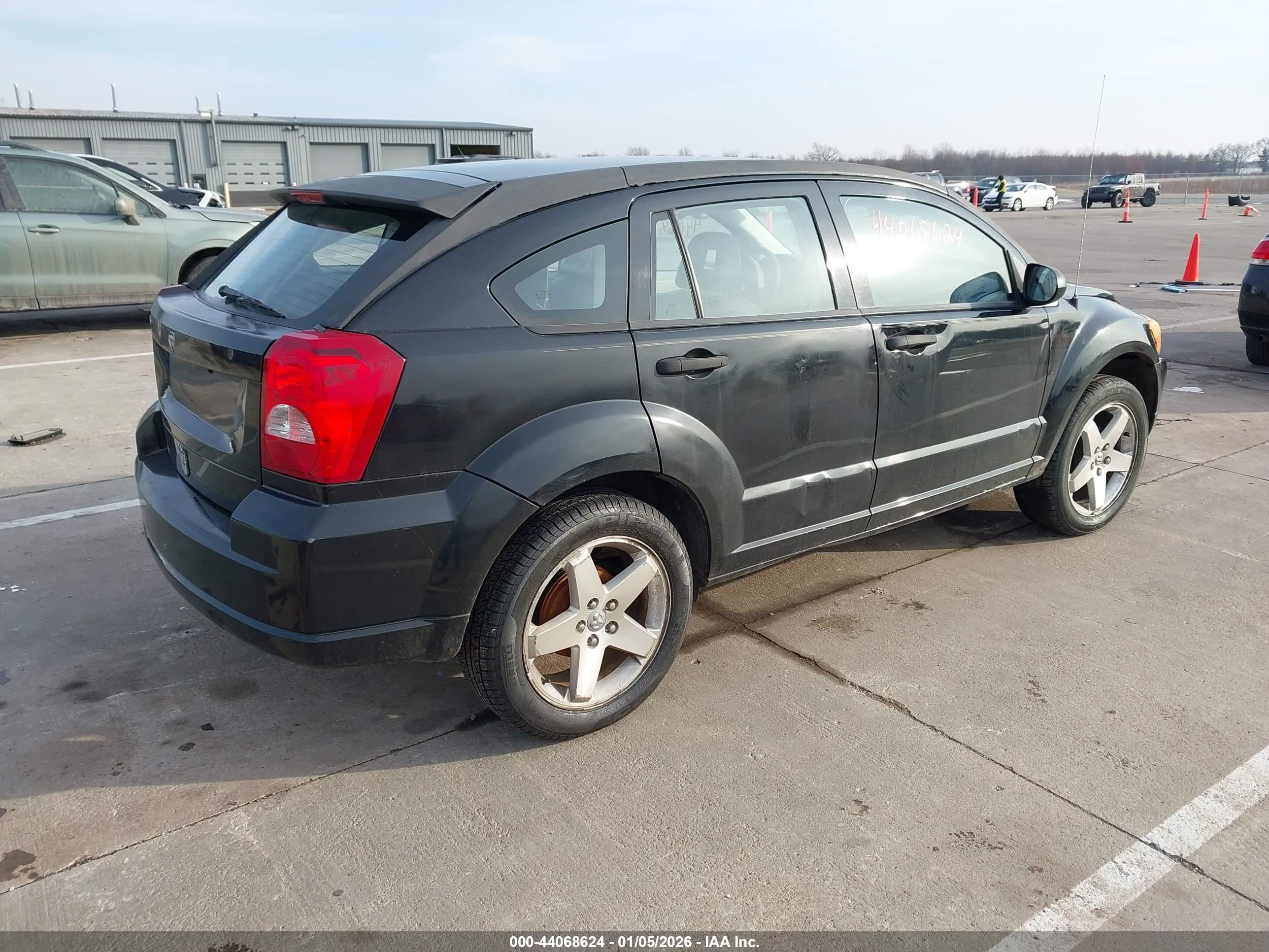 DODGE CALIBER image 4
