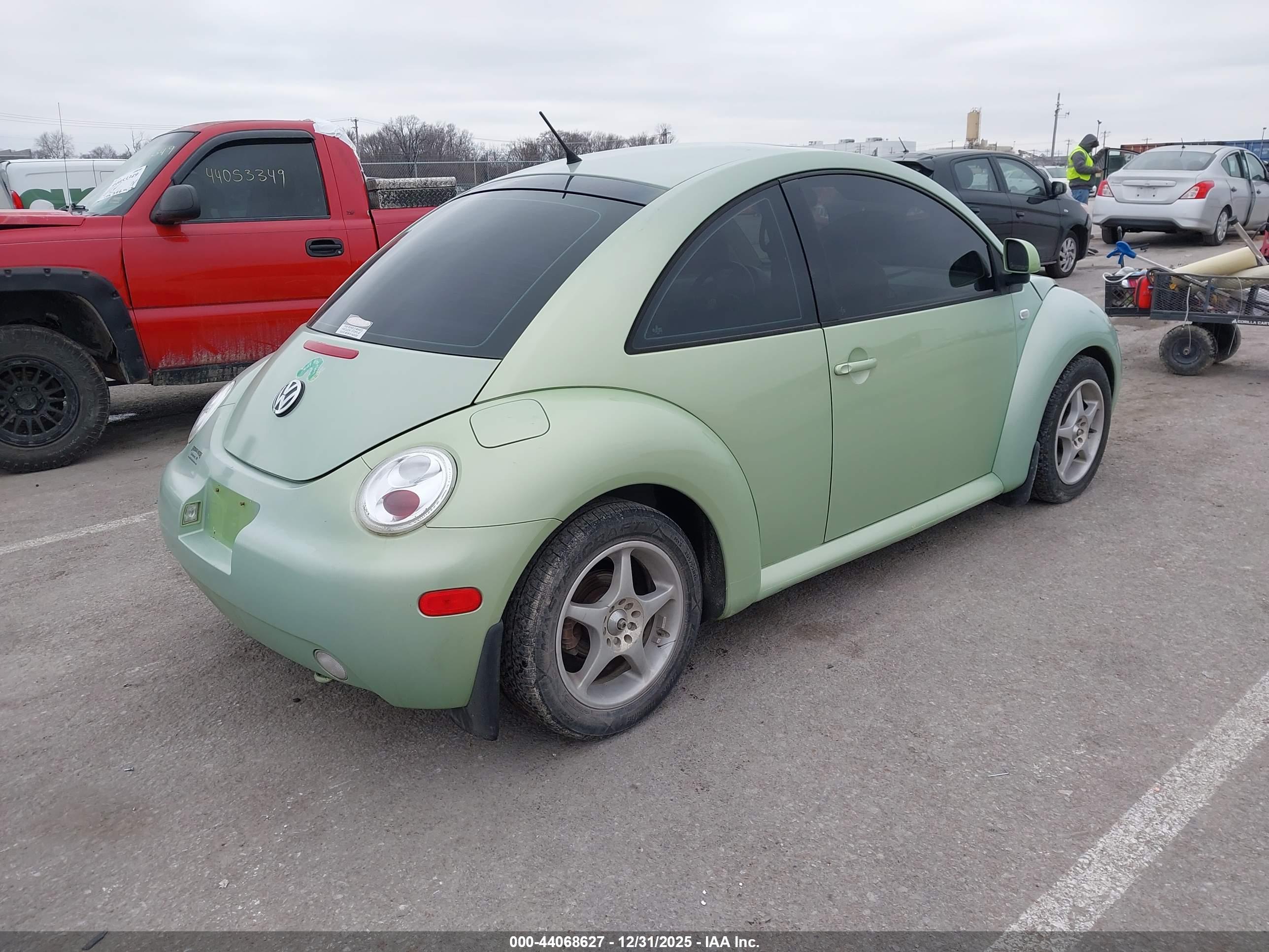 VOLKSWAGEN NEW image 4