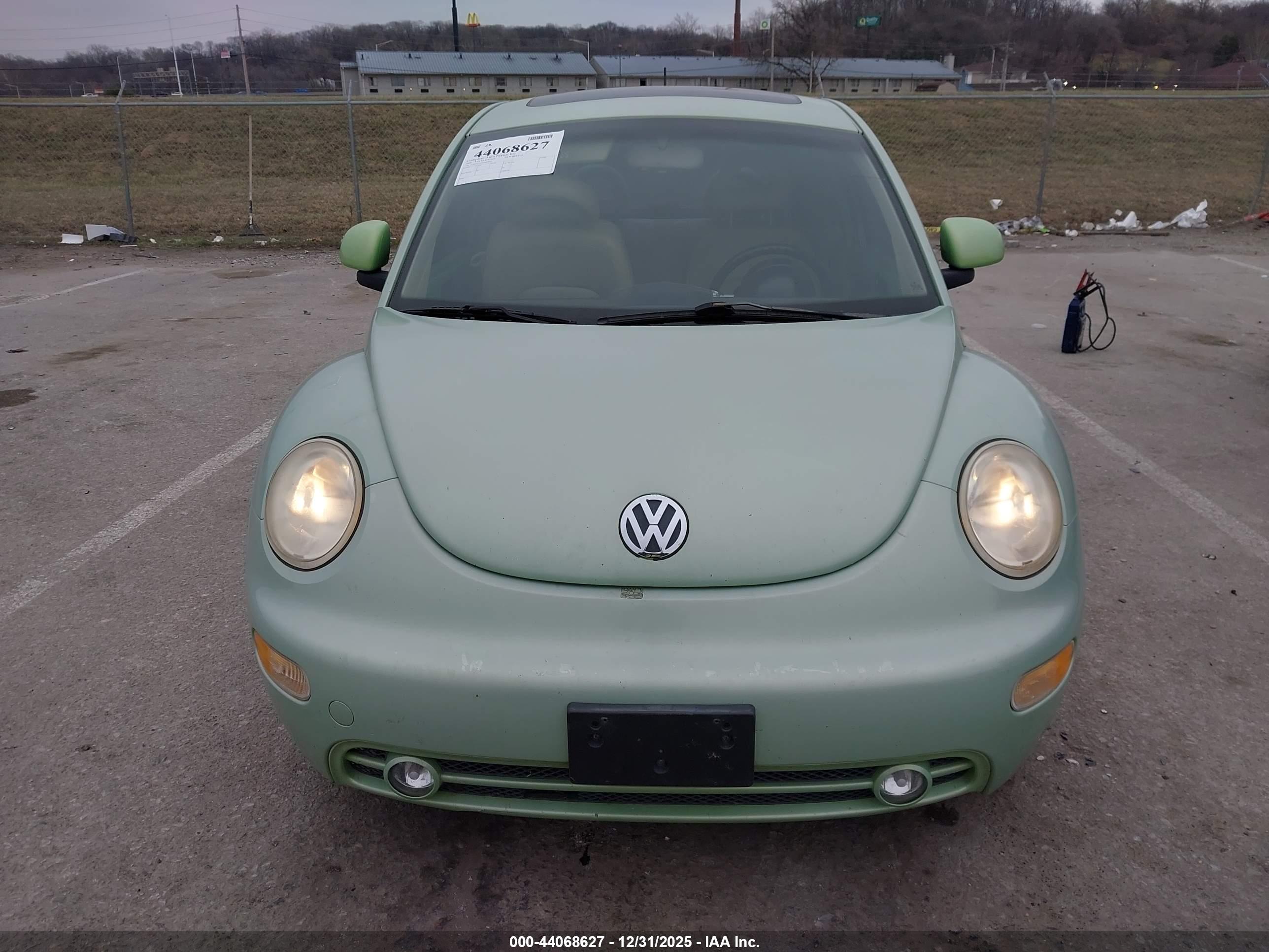 VOLKSWAGEN NEW image 6