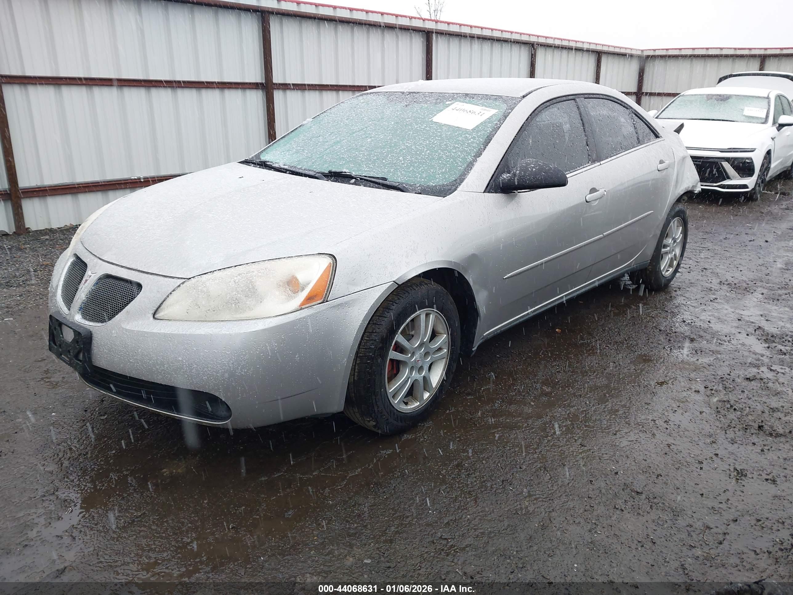 PONTIAC G6 image 2