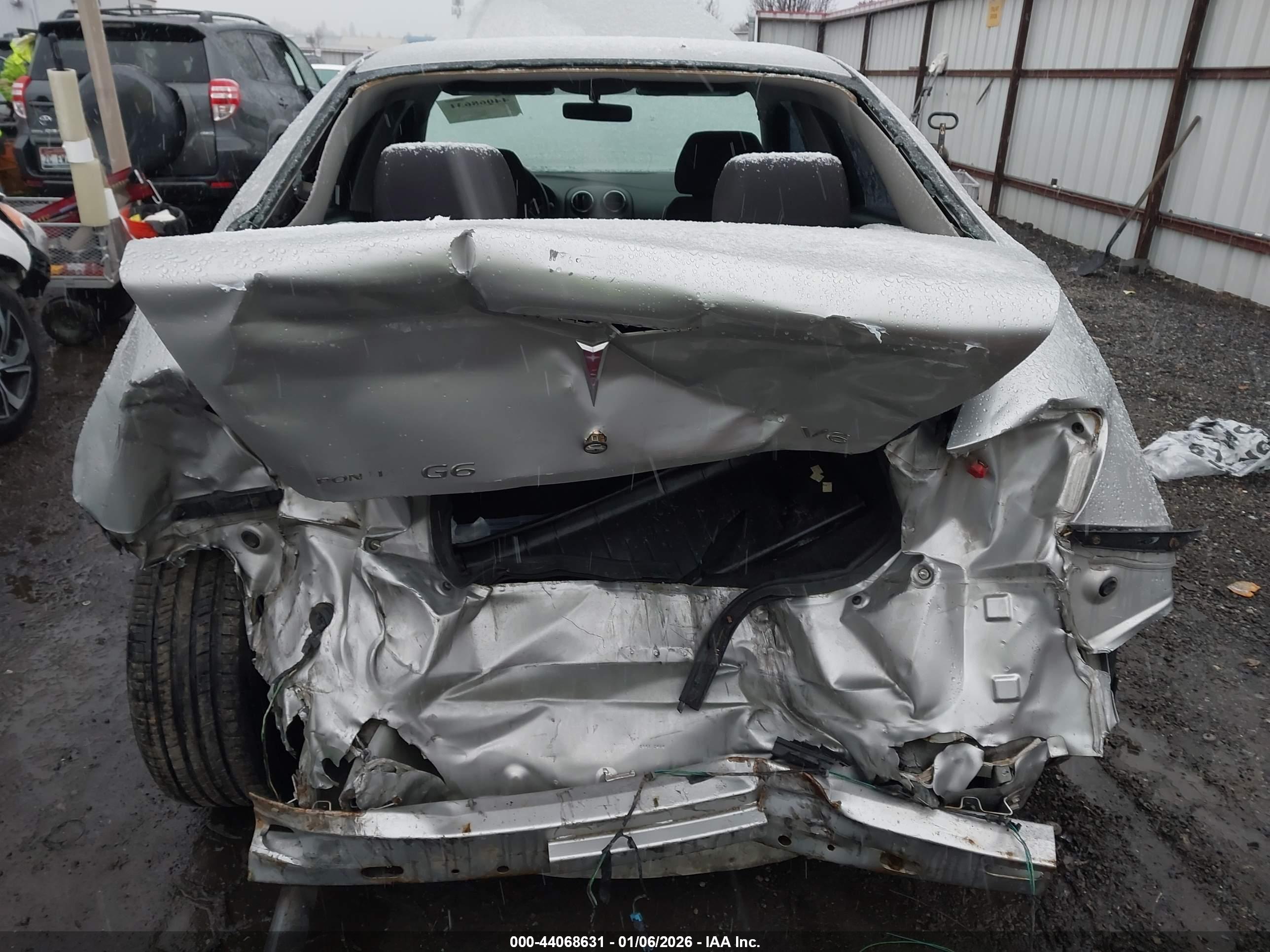 PONTIAC G6 image 6