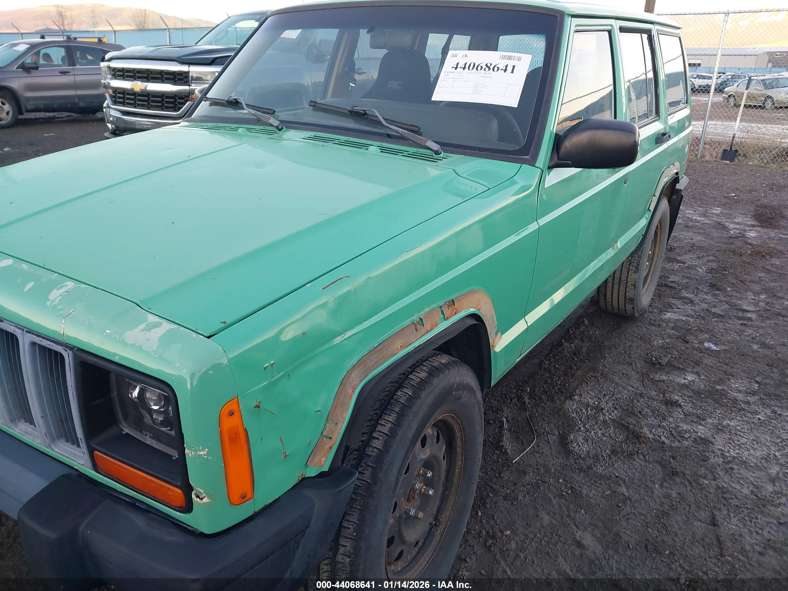 JEEP CHEROKEE image 6