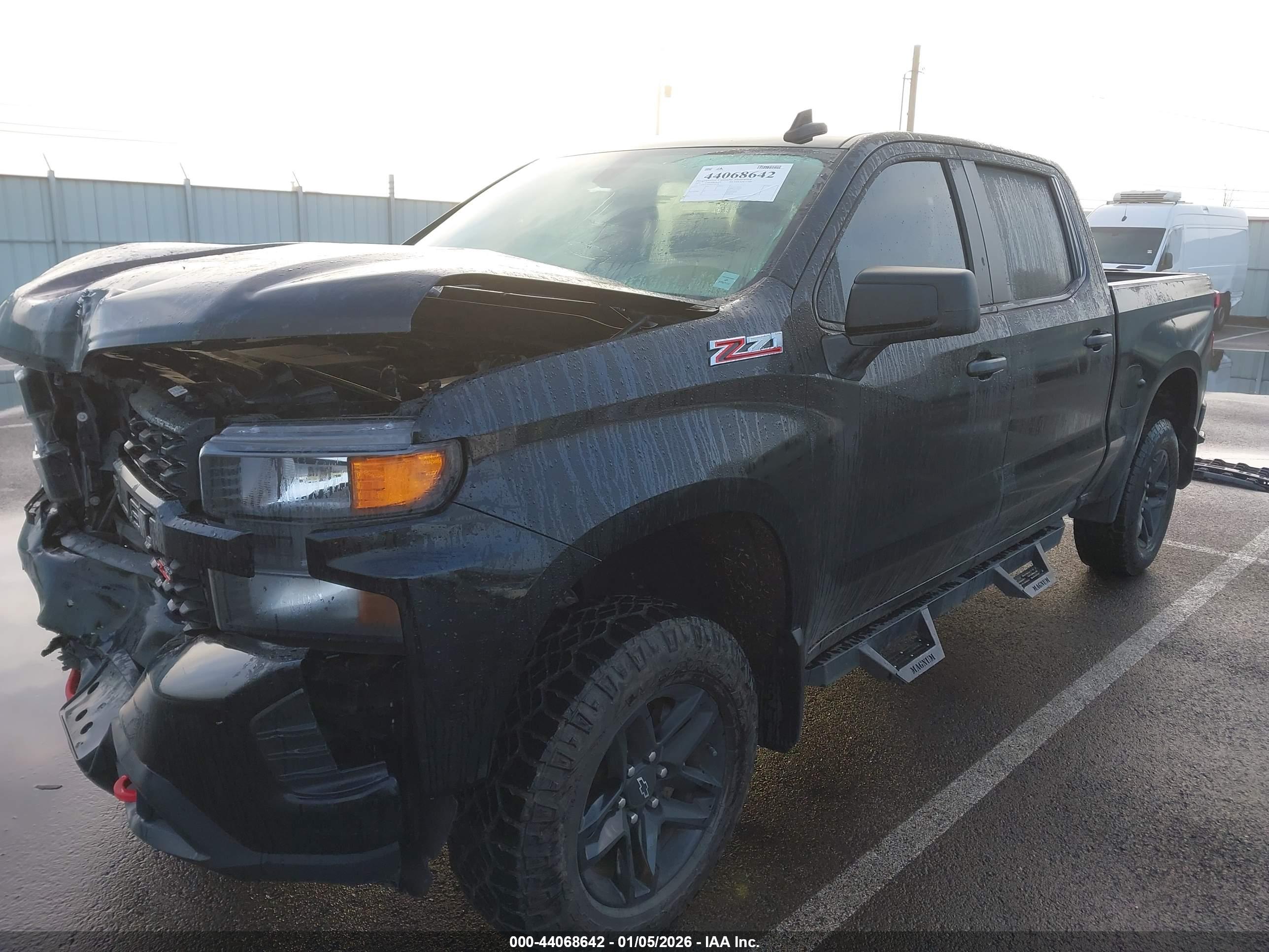 CHEVROLET SILVERADO image 2