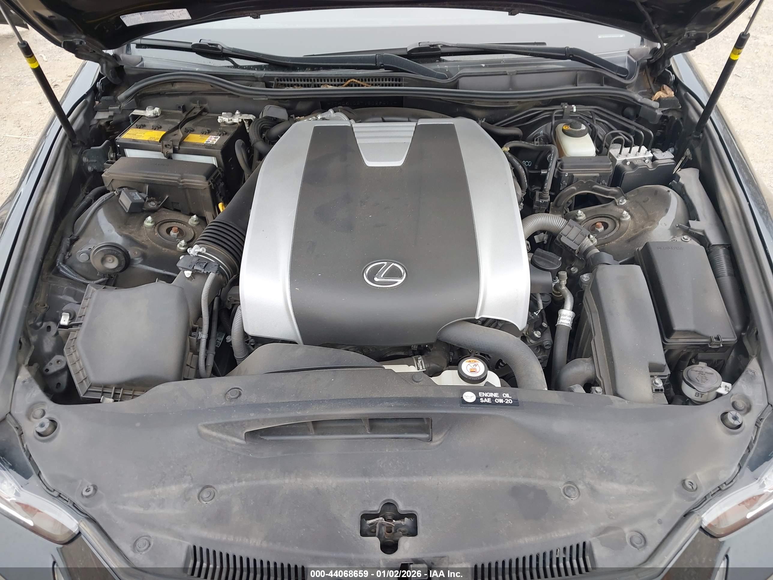 LEXUS IS image 10