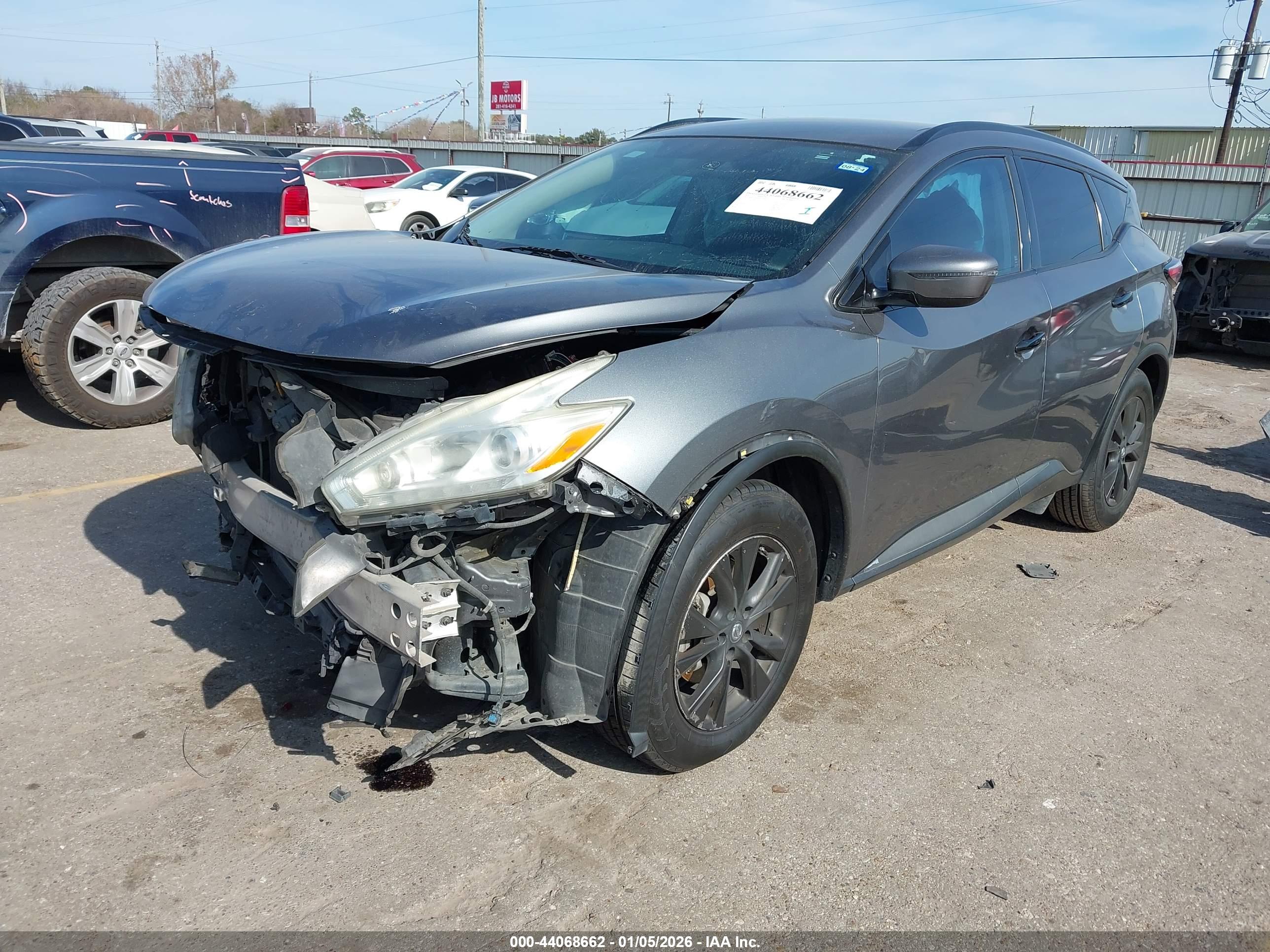 NISSAN MURANO image 2