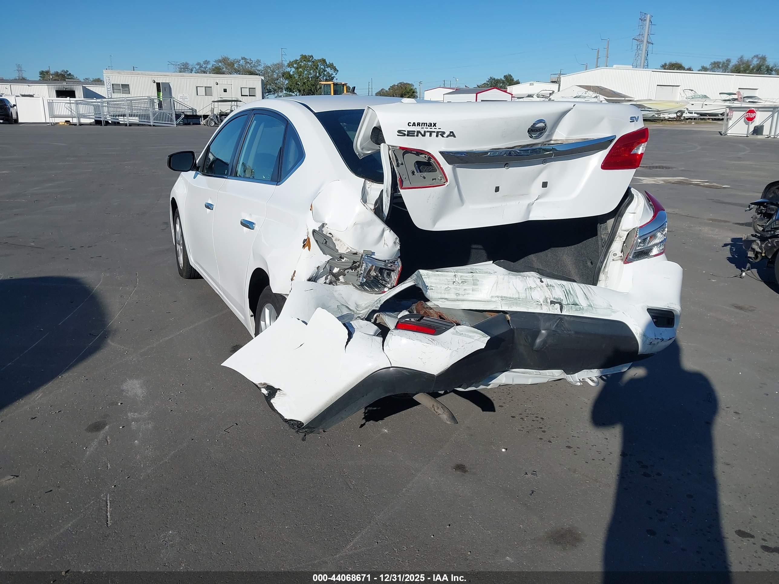 NISSAN SENTRA image 3