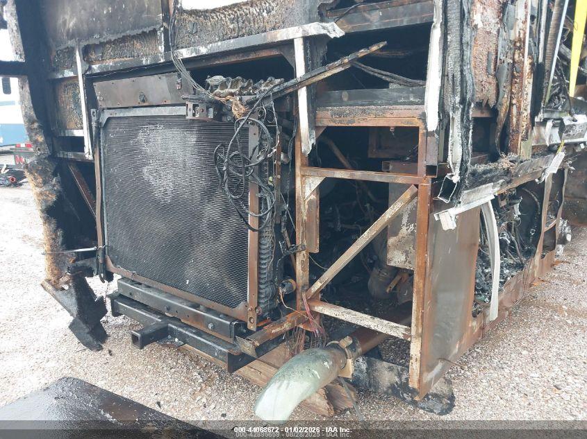 FREIGHTLINER CHASSIS image 10