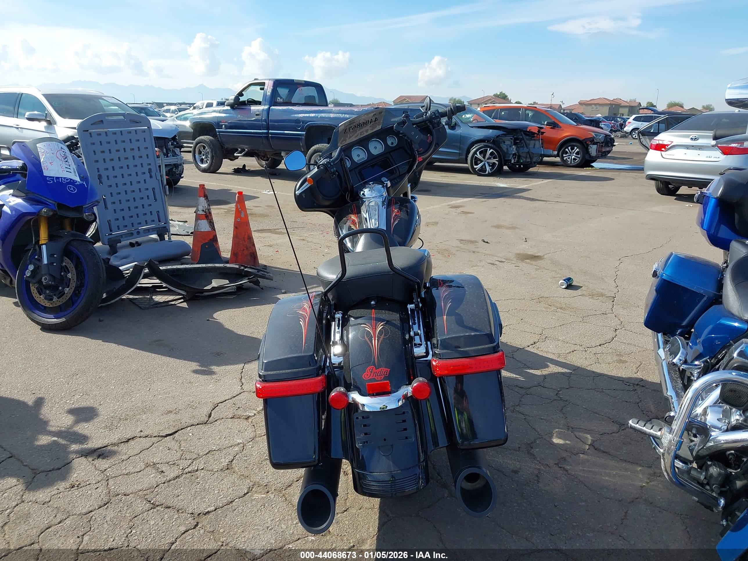 HARLEY-DAVIDSON FLHX image 6