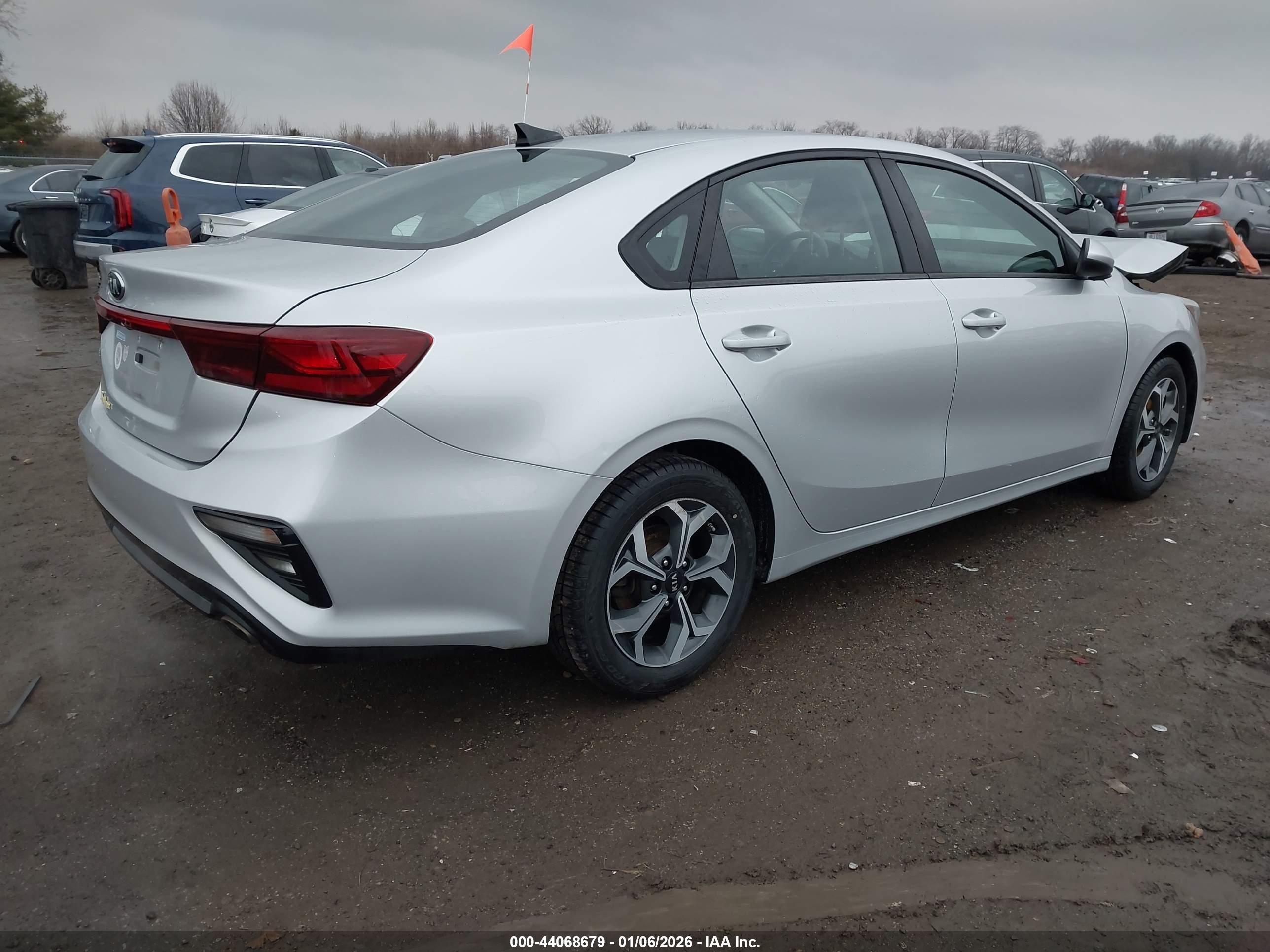 KIA FORTE image 4