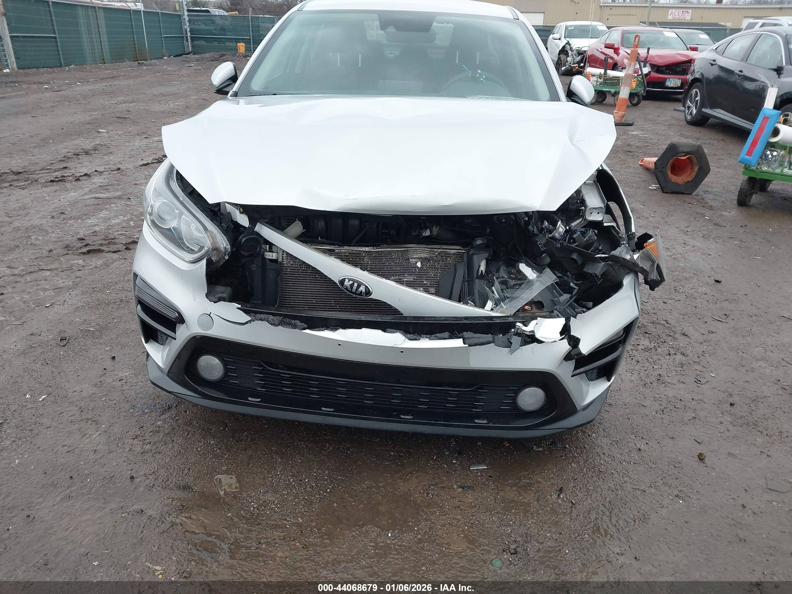 KIA FORTE image 6