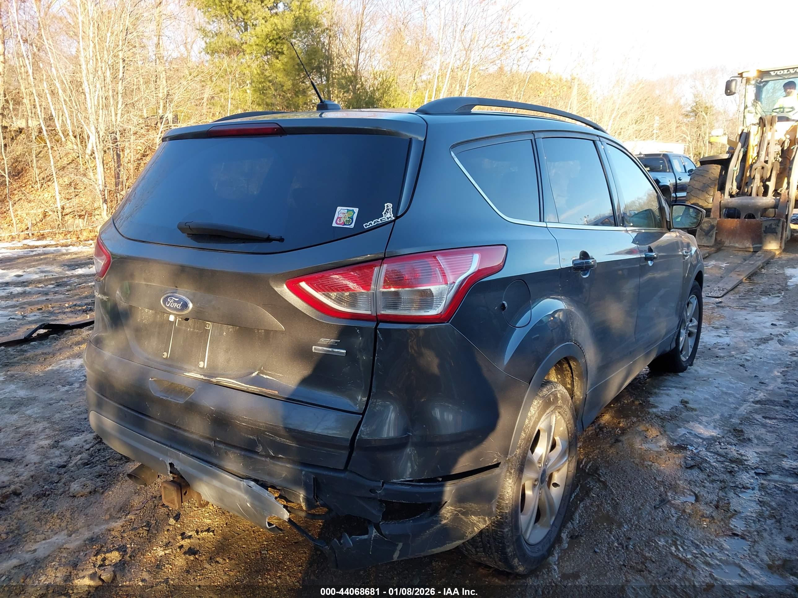FORD ESCAPE image 4